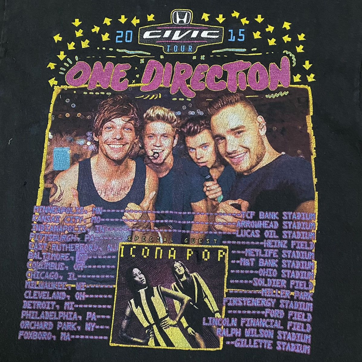 Band Tees × Vintage One Direction Band Shirt Size US S / EU 44-46 / 1 - 6 Thumbnail