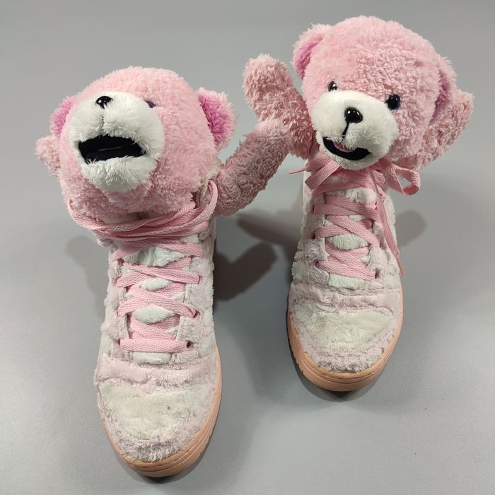 Adidas teddy outlet bear shoes