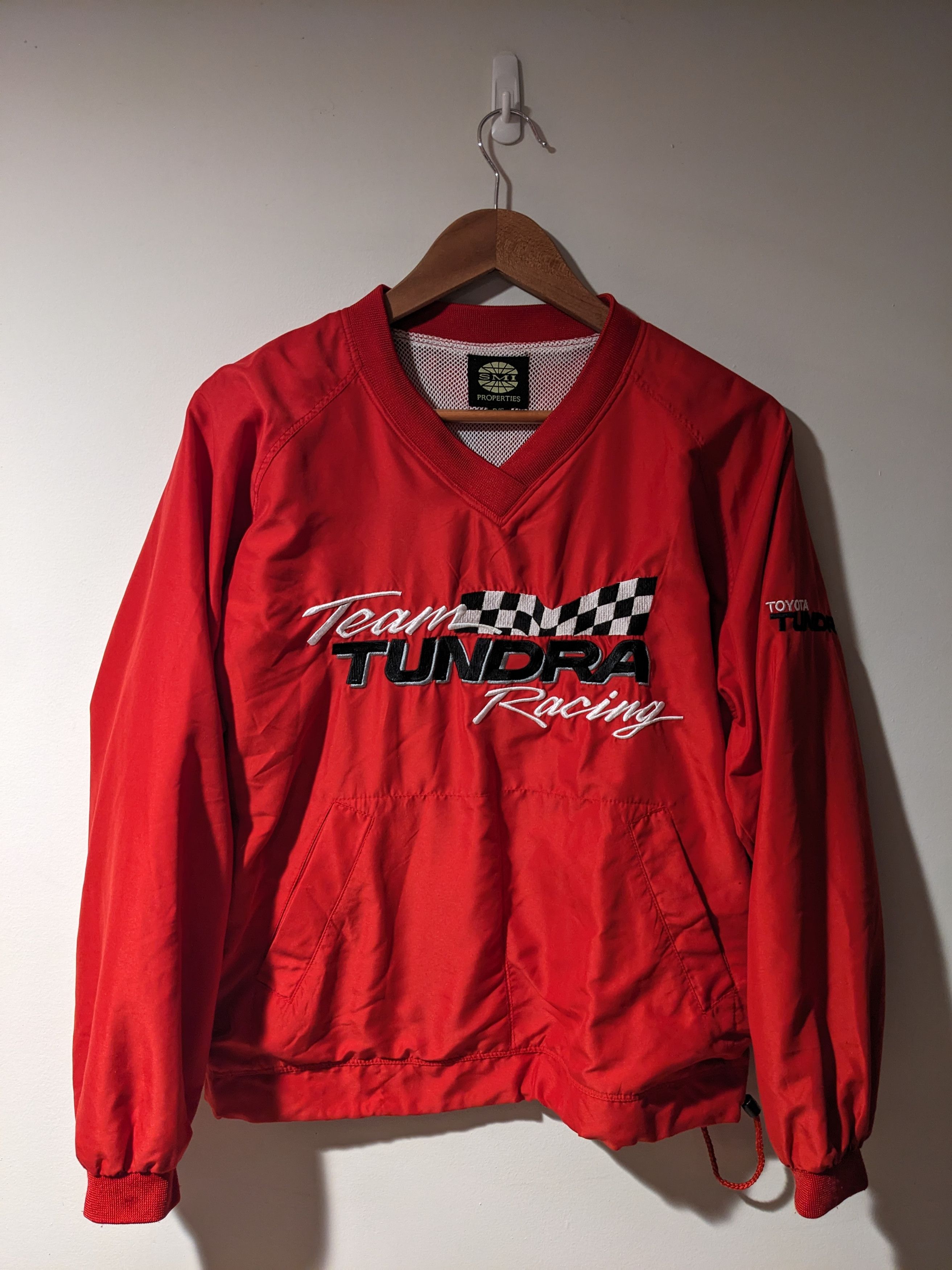 Vintage Vintage 90s Toyota Tundra Racing Team Windbreaker Jacket Size US S / EU 44-46 / 1 - 1 Thumbnail