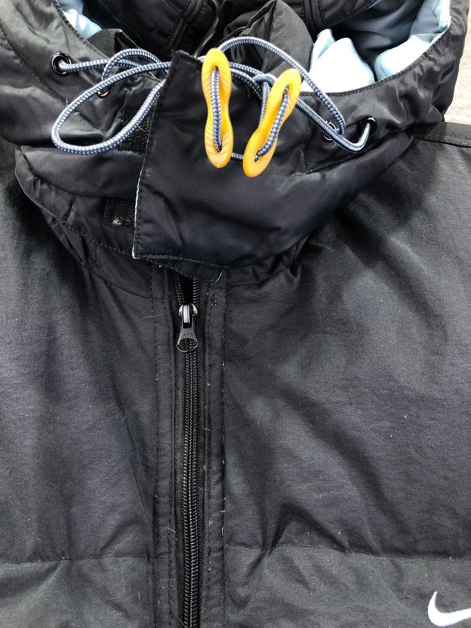 Vintage Vintage Black Down Puffer Nike Oregon USA Jacket Size US L / EU 52-54 / 3 - 3 Thumbnail