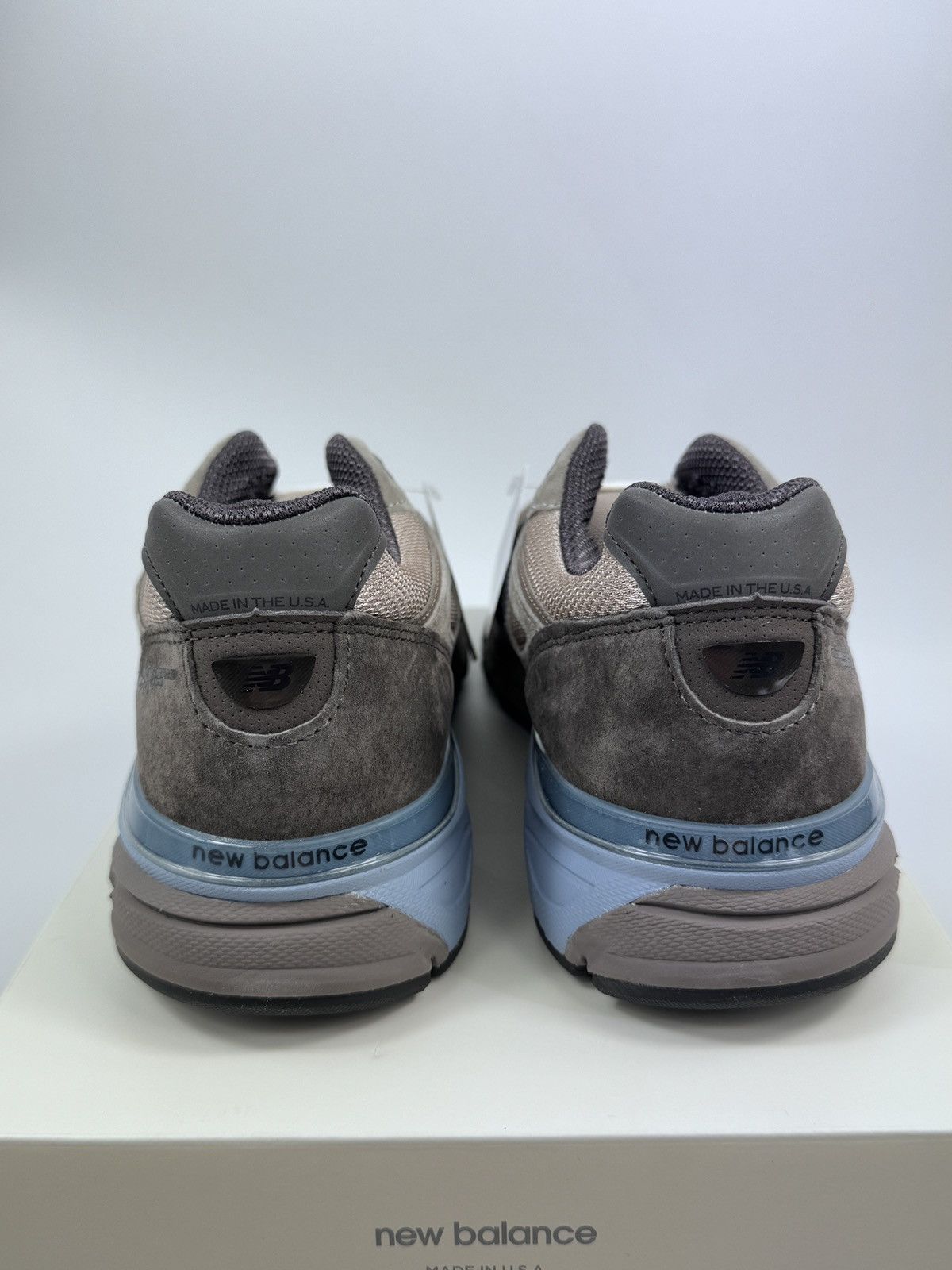 Auralee × New Balance NEW BALANCE X AURALEE 990v4 SNEAKERS Size US 10.5 / EU 43-44 - 3 Thumbnail