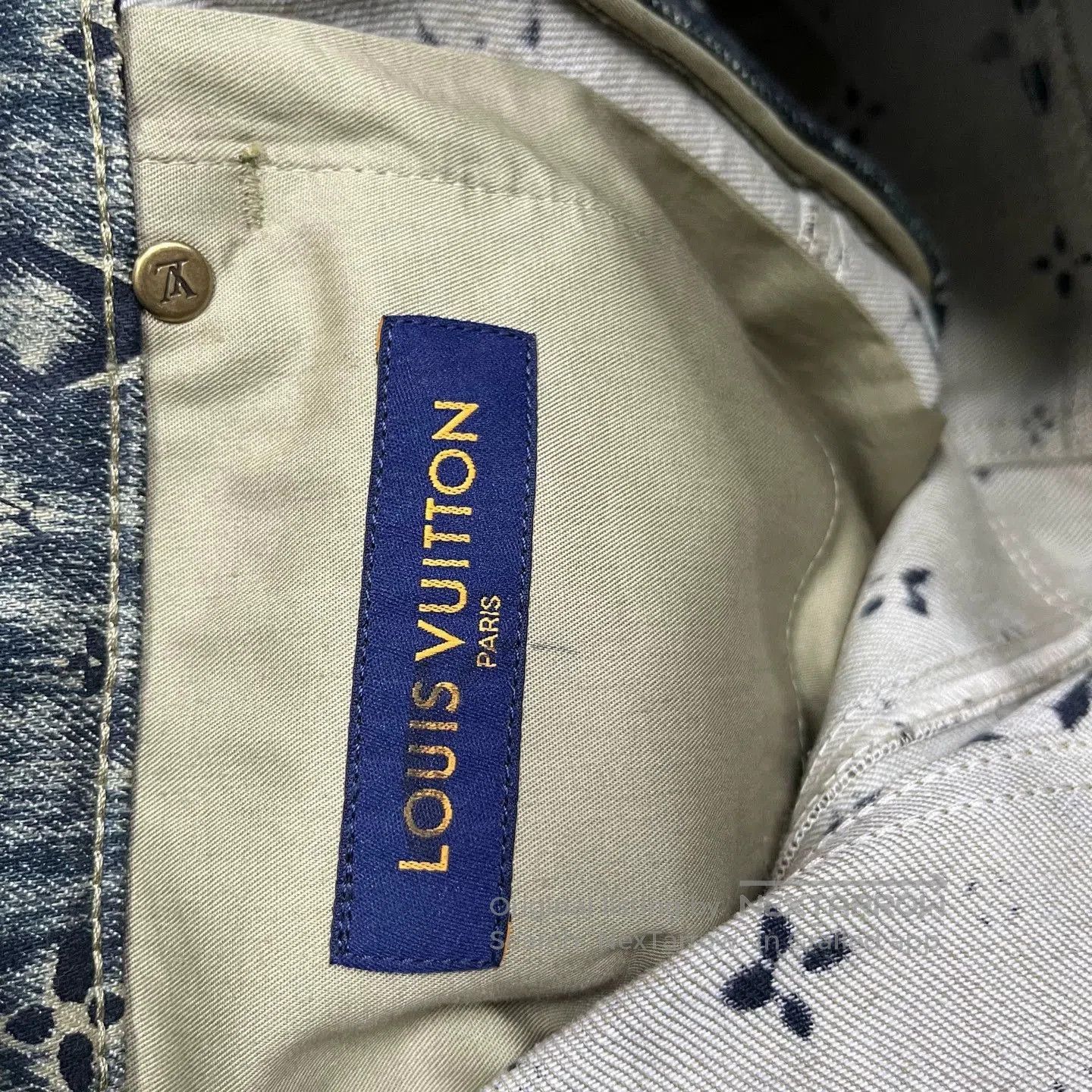 Louis Vuitton louis vuitton brown multi-pocket casual pants. Size US 33 - 4 Thumbnail