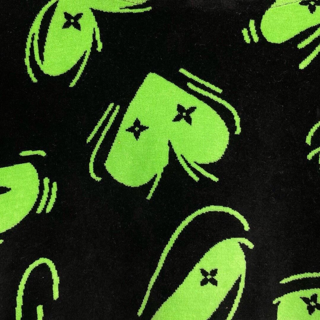 Louis Vuitton Louis Vuitton lv black and green flocked full logo runway h Size US XL / EU 56 / 4 - 5 Thumbnail