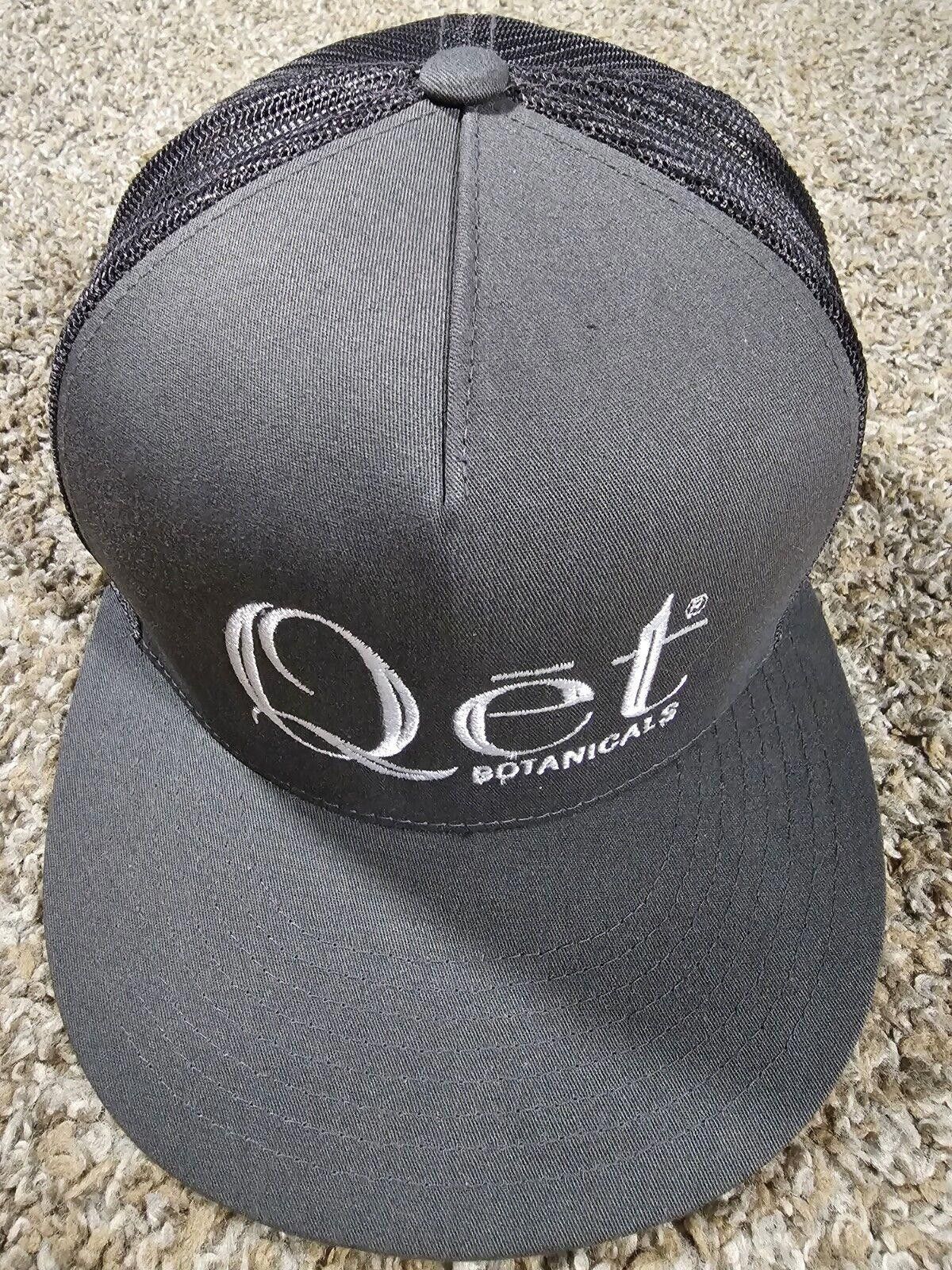 Designer Qēt Botanicals Snapback Mesh Trucker Hat Size ONE SIZE - 2 Thumbnail