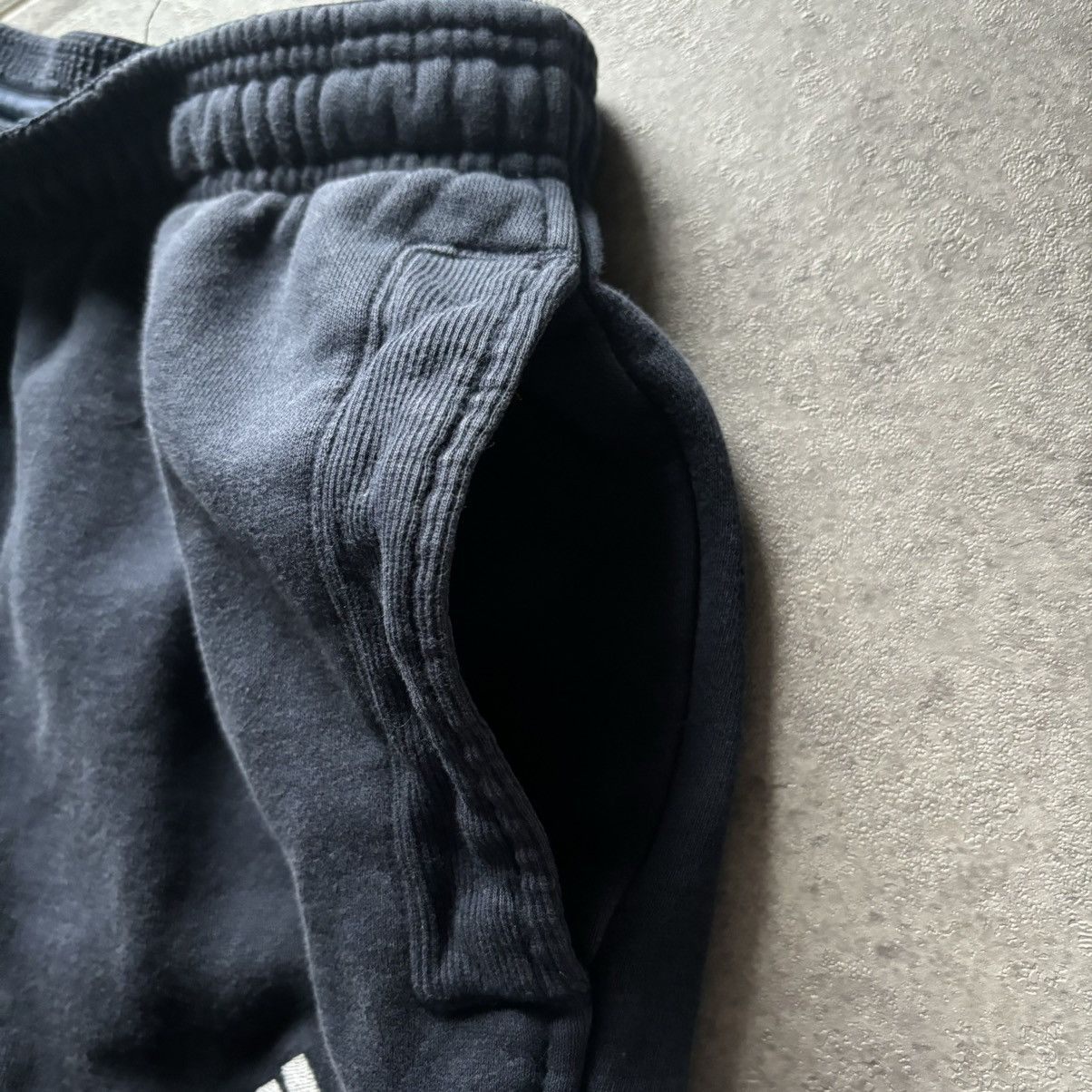 Adidas Y2k navy baggy adidas sweatpants Size US 34 / EU 50 - 3 Thumbnail