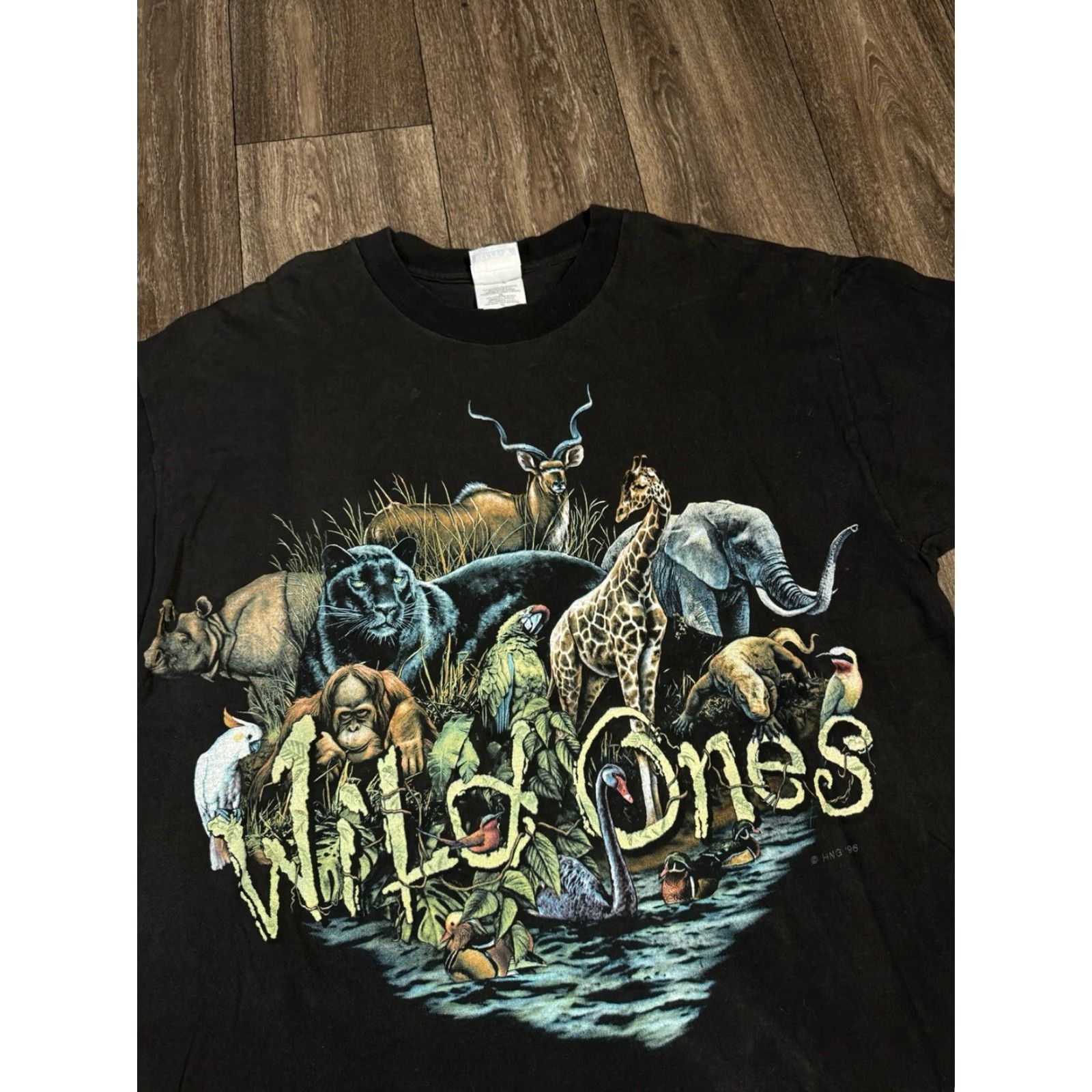 Hanes VINTAGE Wild Ones Safari Animal Nature Giraffe Puma Black T-Shirt XL Mens T-Shirt Black 1996 Nature Giraffe Puma Wild Ones Mens XL Size US XL / EU 56 / 4 - 2 Thumbnail