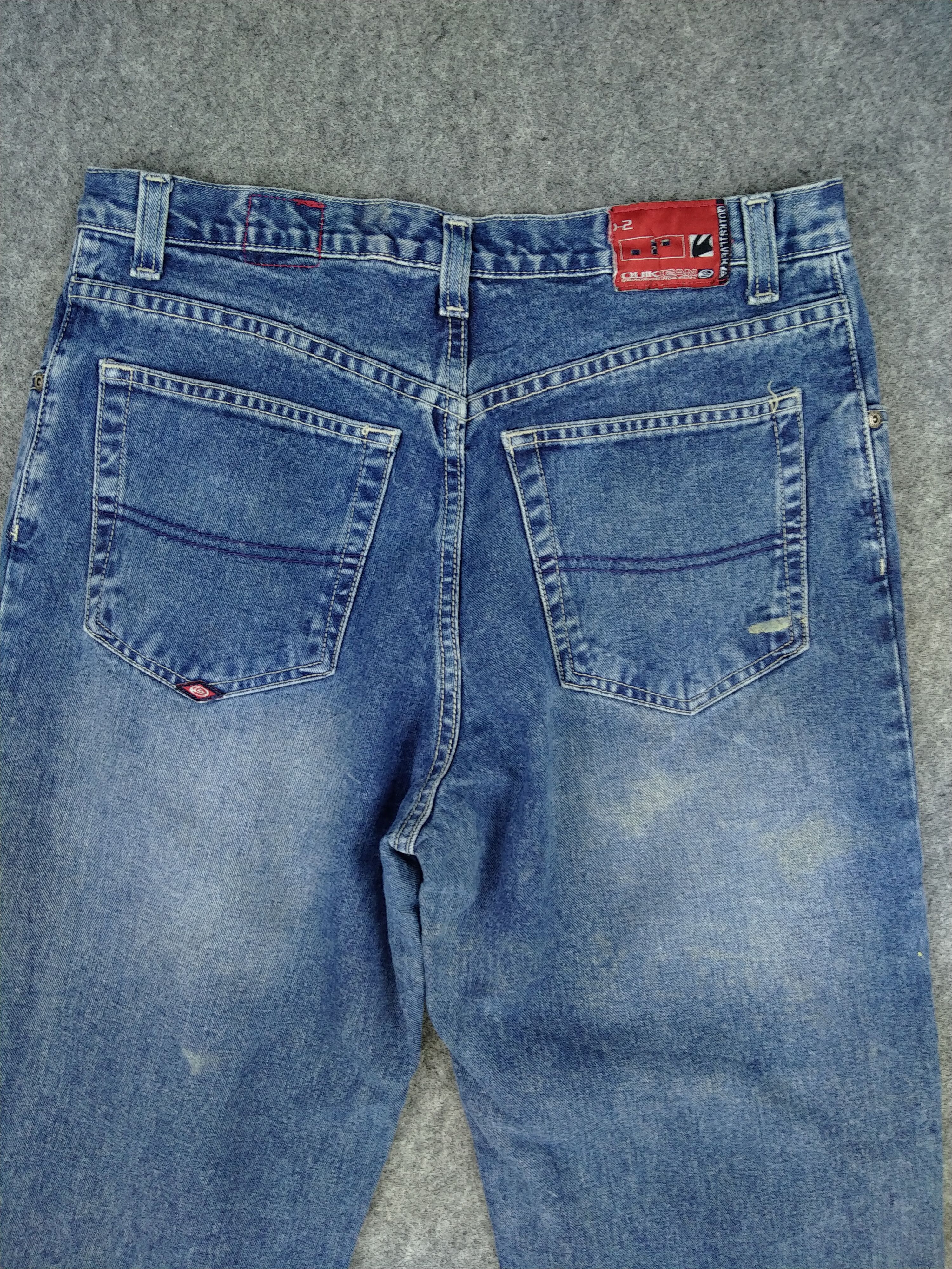 Japanese Brand Quiksilver Distressed Denim 33x30.5 JN099 Size US 33 - 4 Thumbnail