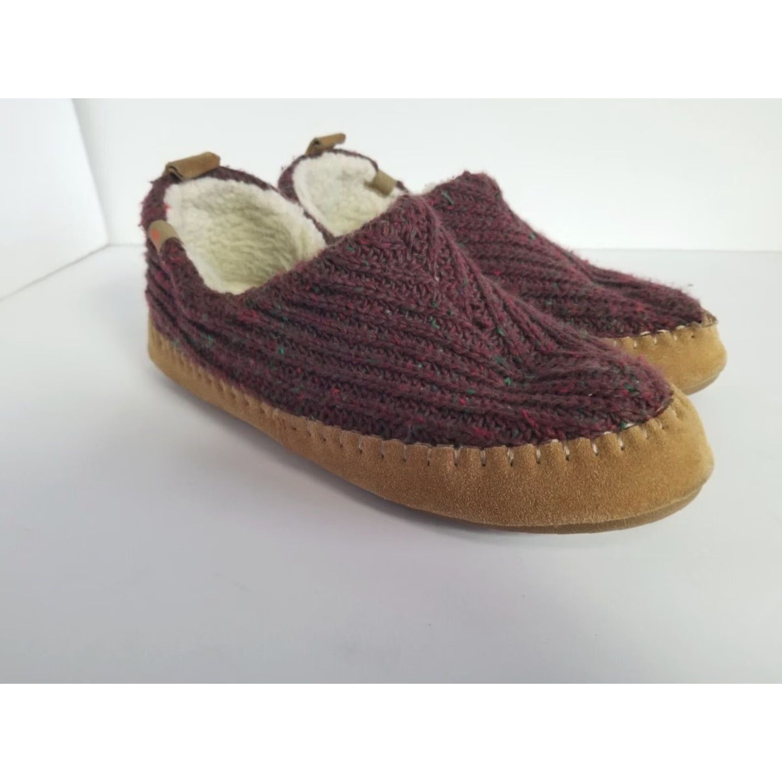 Vintage Acorn Camden Slippers Women 8-9 M Burgundy Purple Knit Faux Fur Slipper Slip-On Casual Womens Shoes Size ONE SIZE - 2 Thumbnail