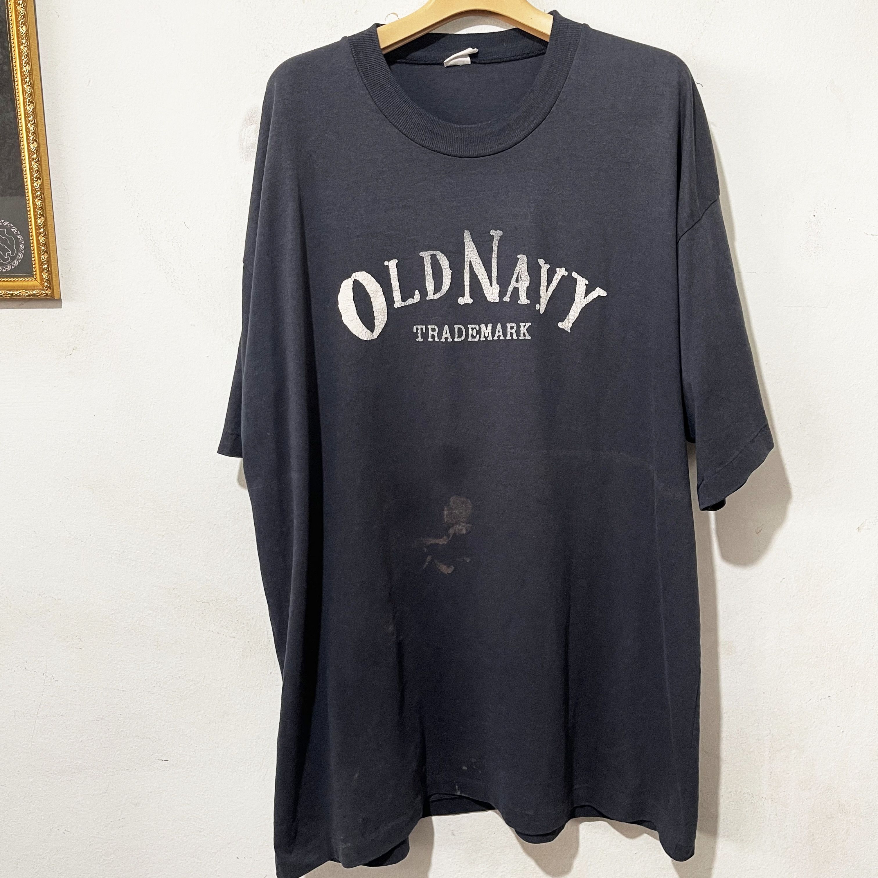 Old Navy Vintage 90s Old Navy Spellout Logo Graphic T-Shirt Size US XXL / EU 58 / 5 - 1 Thumbnail