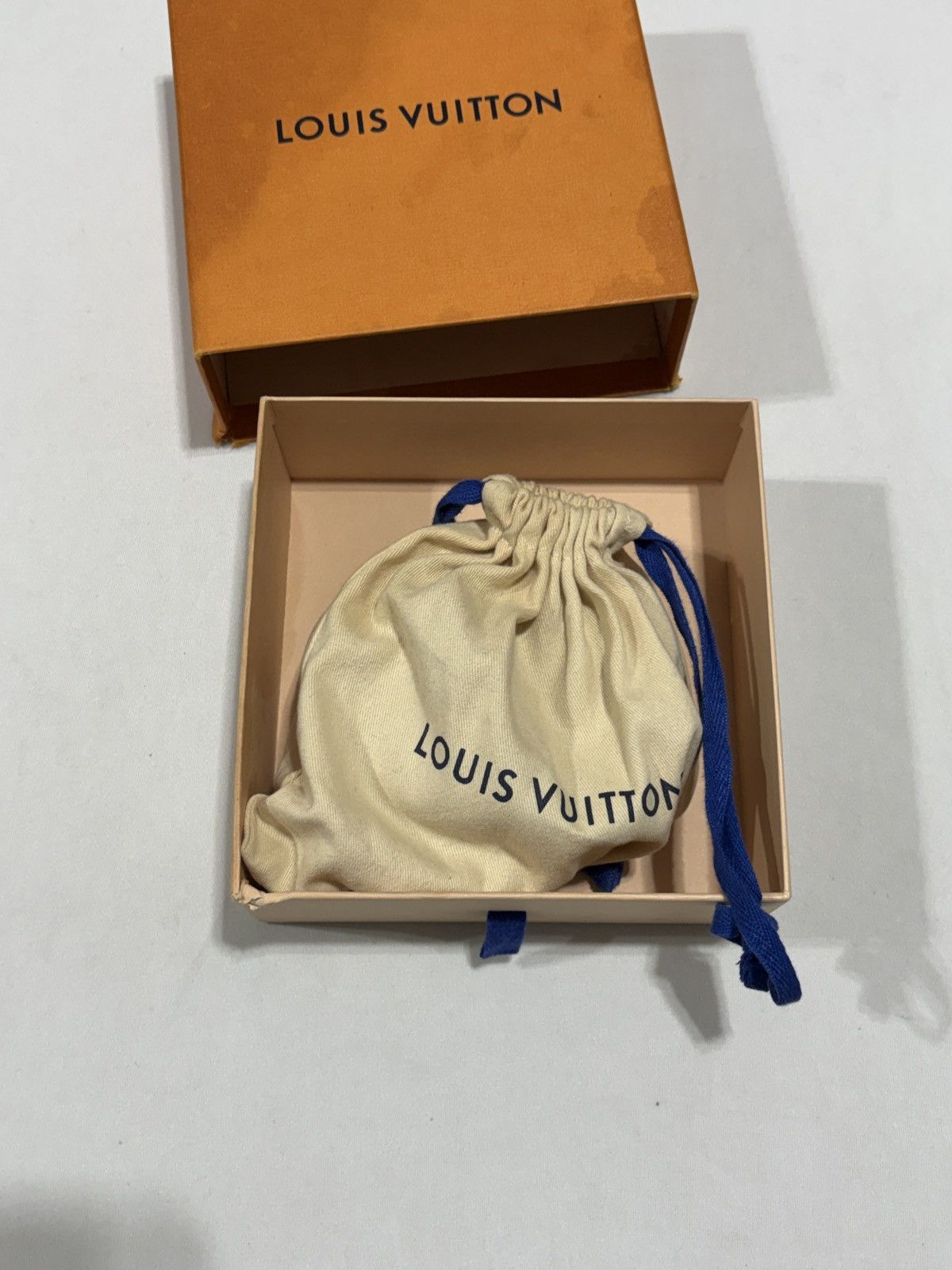 Louis Vuitton × NBA Louis Vuitton Virgil Abloh Pyramide Cities New York Belts Size 36 - 8 Thumbnail