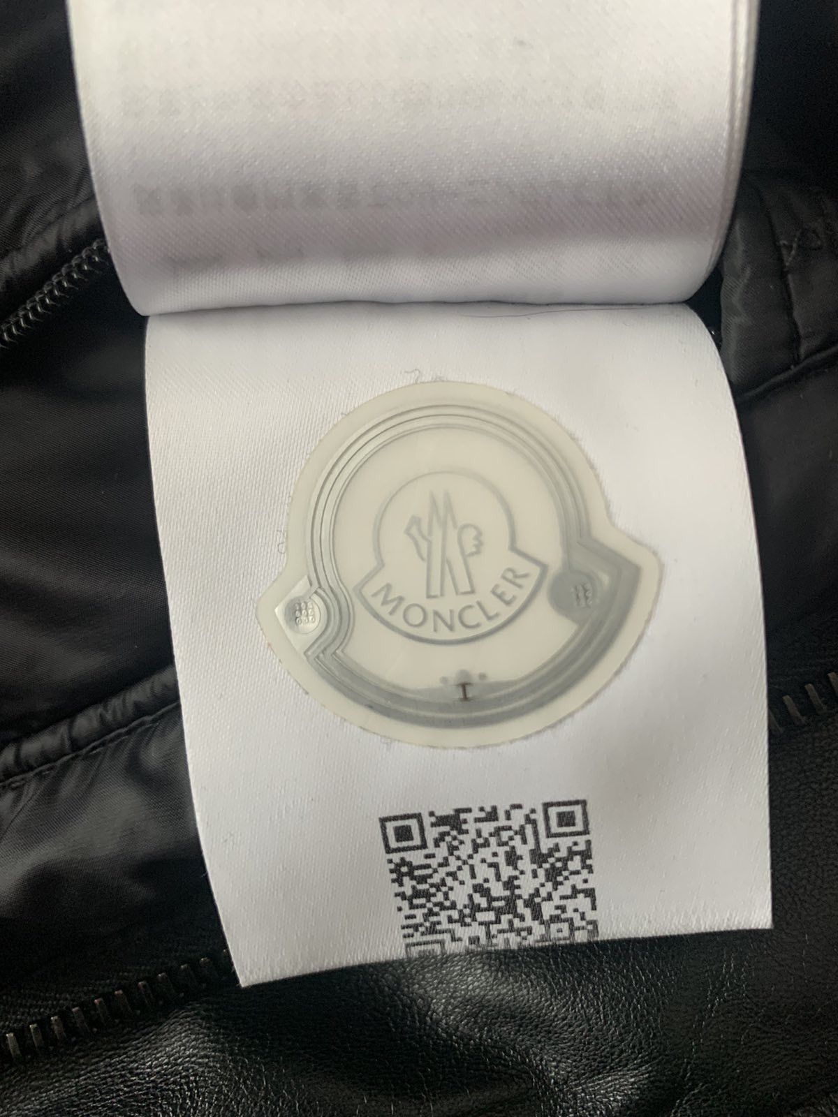 Moncler 🔥🔥 5000$ Moncler Gebroulaz Leather Puffer Jacker Size US L / EU 52-54 / 3 - 14 Thumbnail
