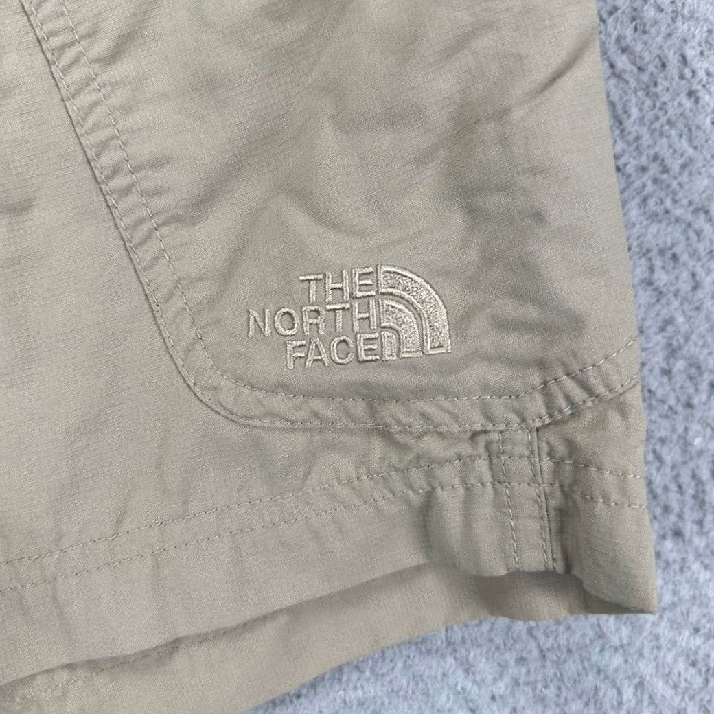 The North Face The North Face Shorts Mens 32 Beige Cargo Hiking Tan Nylon Flat Front Outdoor Size US 32 / EU 48 - 6 Thumbnail