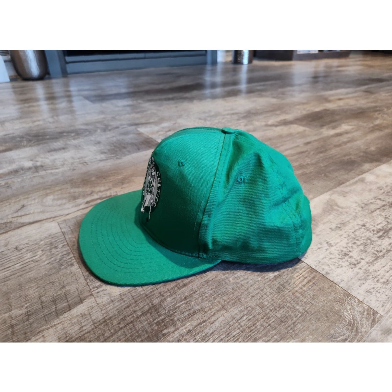 NBA VINTAGE Boston Celtics Snapback Hat Green White One Size Men’s Green Celtics NBA Snapback Hat Size ONE SIZE - 2 Thumbnail