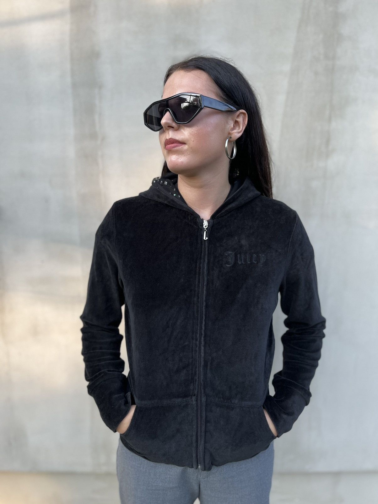 Juicy Couture Juicy Couture Women Zip Hoodie Velour Big Logo Black Size L Size L / US 10 / IT 46 - 3 Thumbnail
