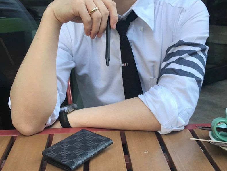 Thom Browne Thom Browne size0 Classic four-barrel shirt Size US XS / EU 42 / 0 - 9 Thumbnail
