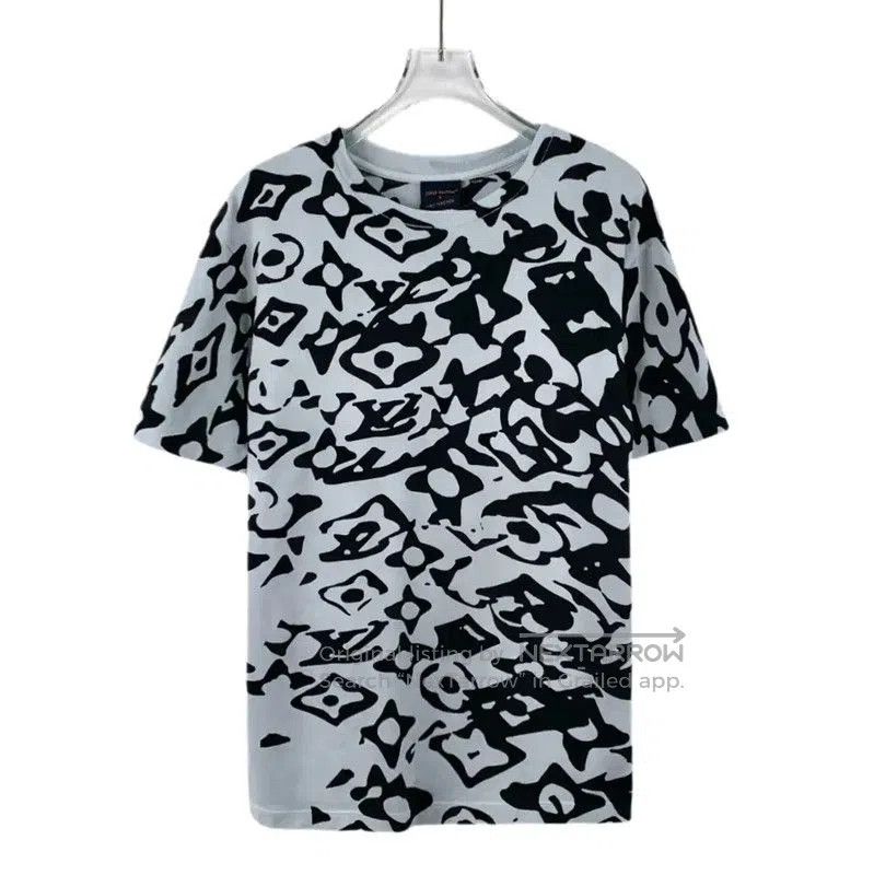 Louis Vuitton Louis Vuitton Men's Light Blue Cotton T-Shirt . Size US S / EU 44-46 / 1 - 1 Thumbnail