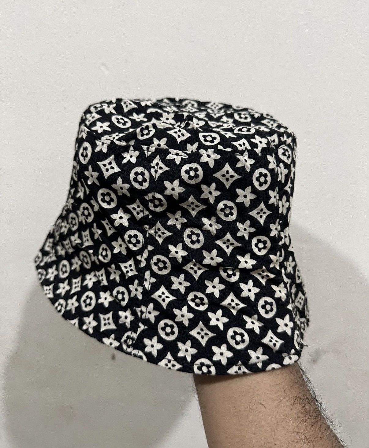 Japanese Brand Monogram Like LV Bucket Hat Size ONE SIZE - 3 Thumbnail