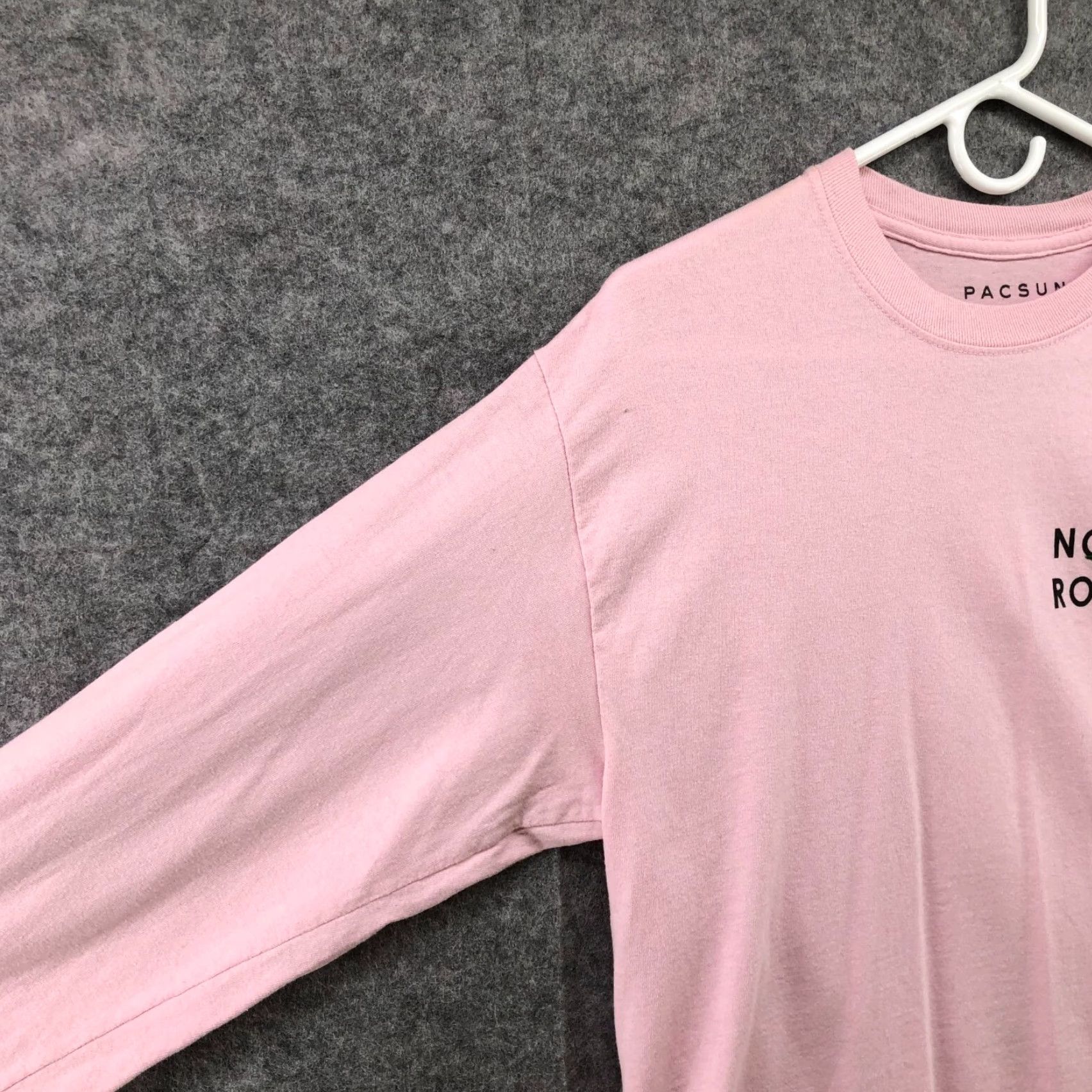 Pacsun VINTAGE PacSun Crewneck Long Sleeve T-Shirt Mens M Pink Nouveau Romance Rose Graphic 90s T-Shirt Mens Medium Pink Rose Size US M / EU 48-50 / 2 - 6 Thumbnail