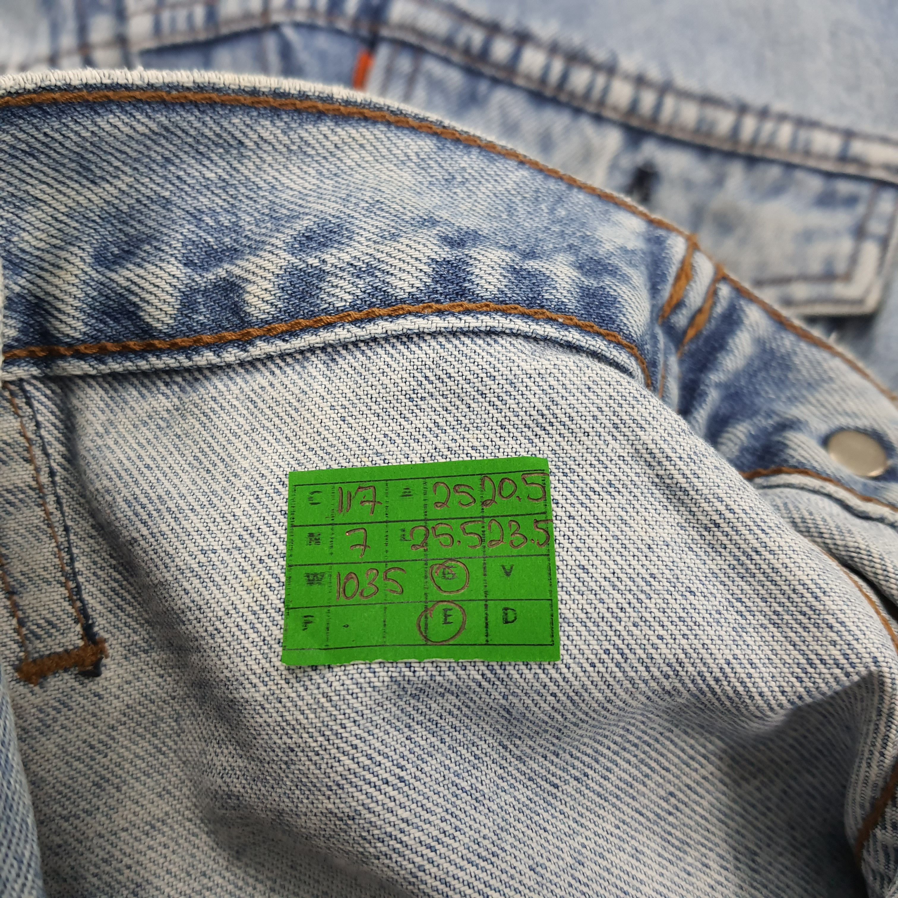 Japanese Brand × Levi's Vintage Levi's x Number Nine Custom Logo Denim Jacket Size US XL / EU 56 / 4 - 7 Thumbnail