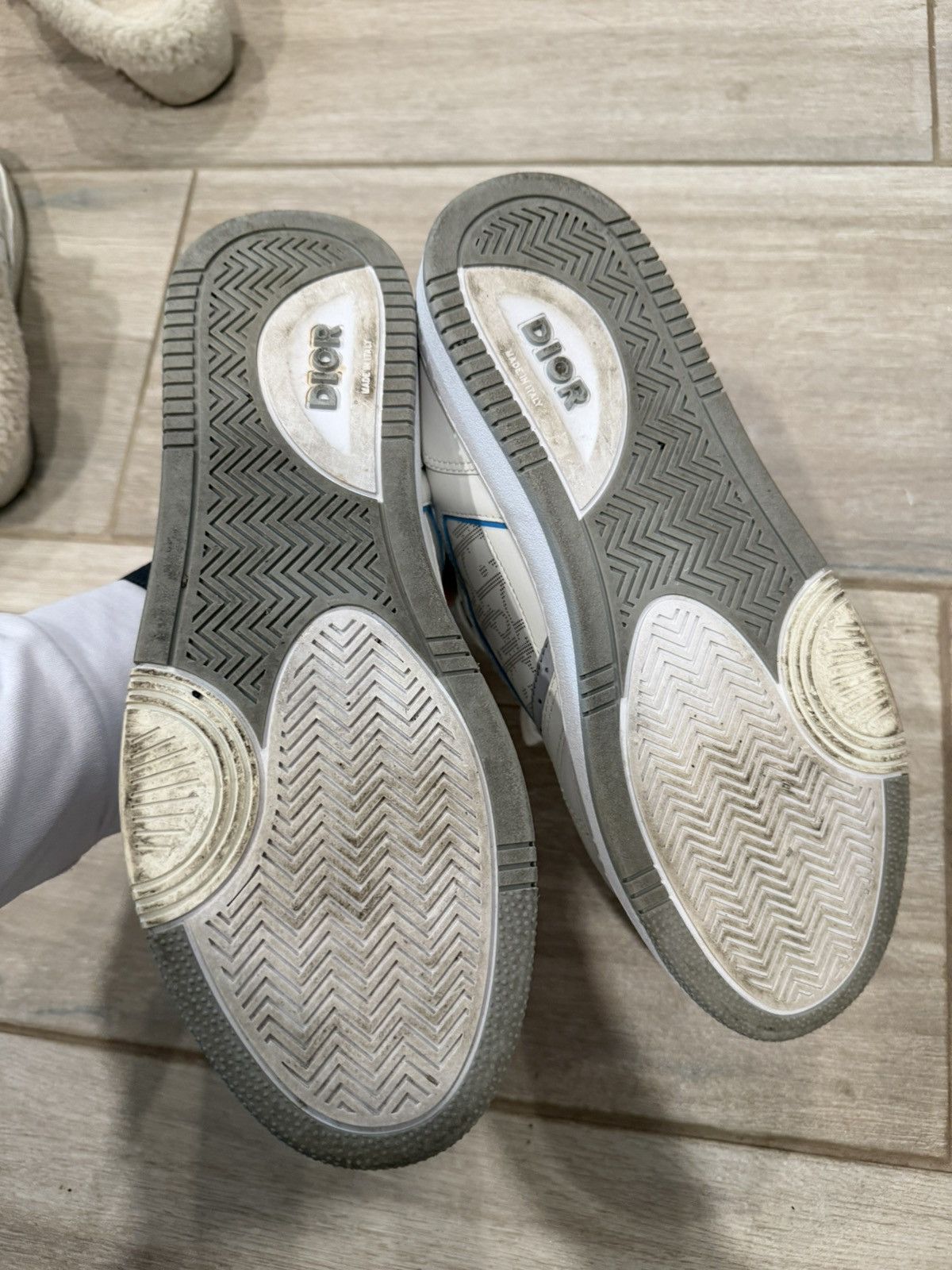 Dior Dior Low Top Sneakers Worn Once Size US 9 / EU 42 - 7 Thumbnail