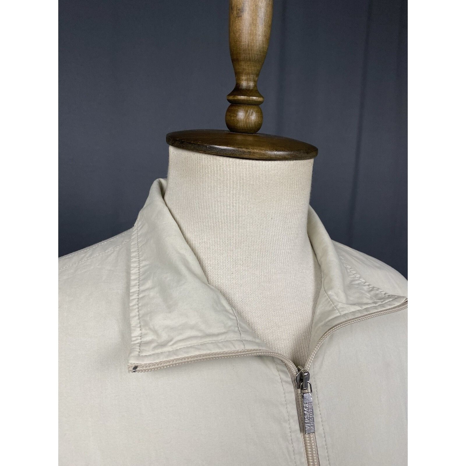 Versace Versace Jeans Couture Small Logo VTG Men's Beige Collared Ut Size US XL / EU 56 / 4 - 6 Thumbnail