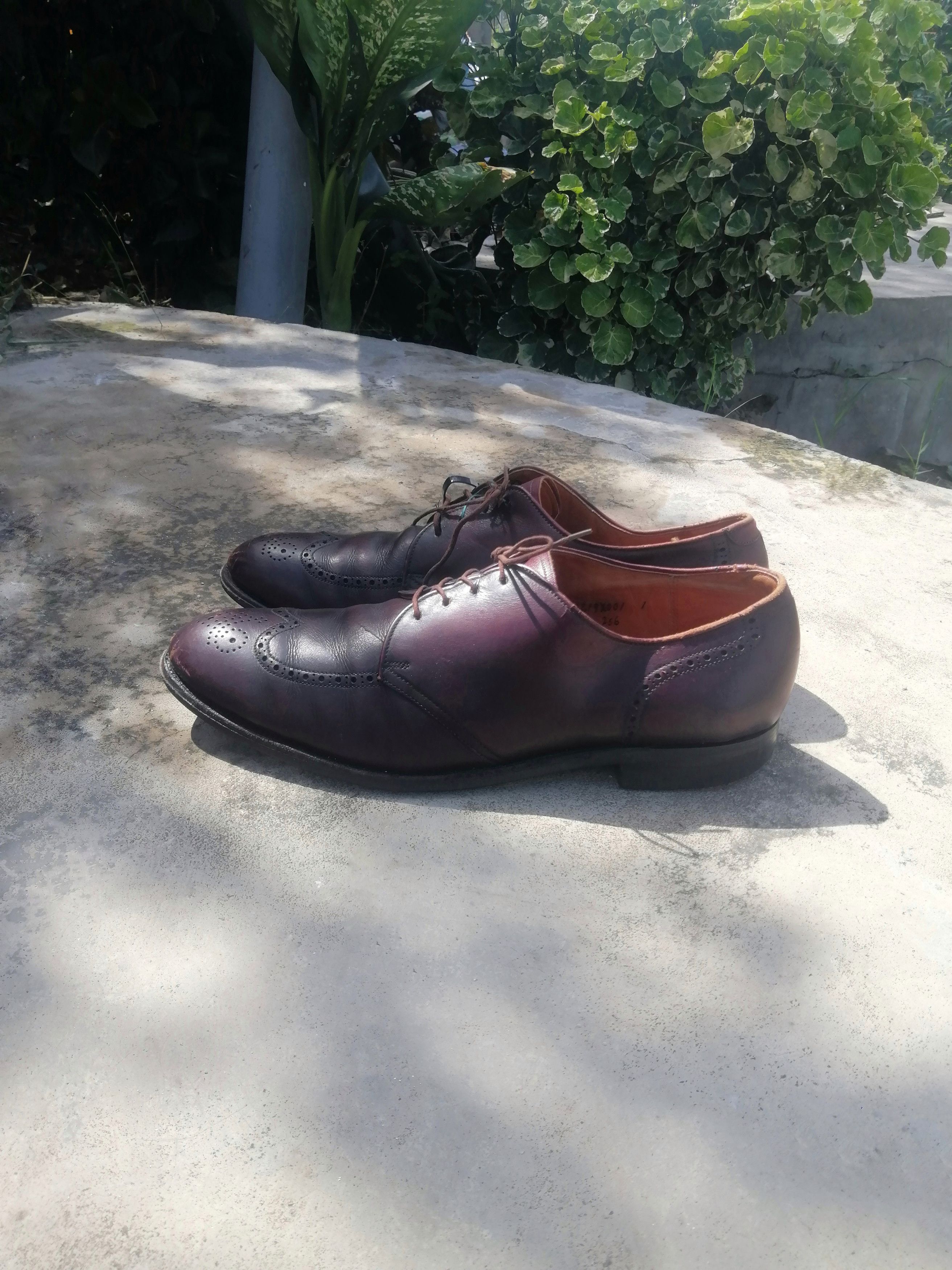 Alden Alden Shell Cordovan Brown Oxford Dress Shoes US 13 Size US 13 / EU 46 - 1 Thumbnail