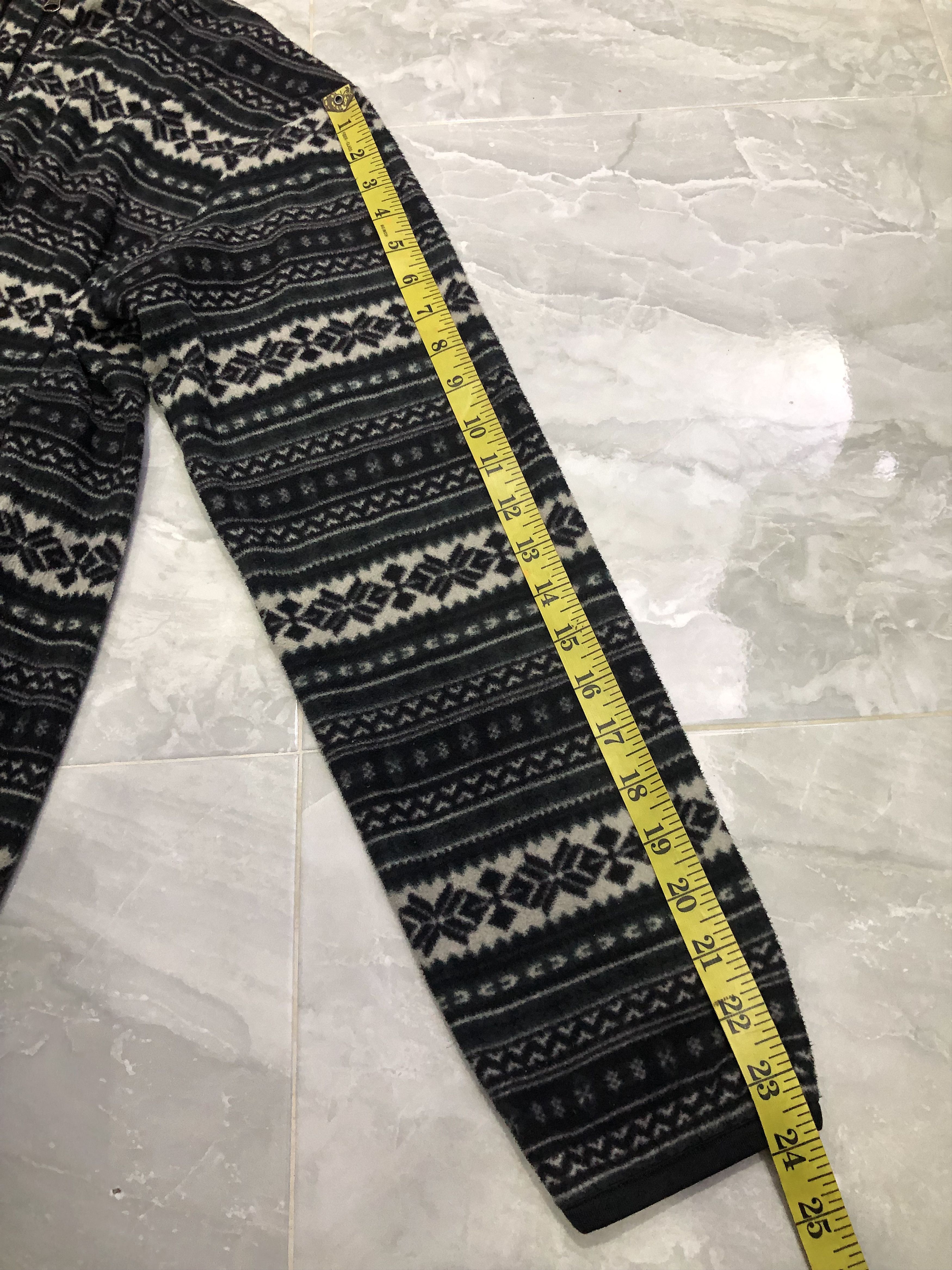 Uniqlo Uniqlo Fair Isle Nordic Fleece Full Zip Jacket Size US M / EU 48-50 / 2 - 16 Thumbnail