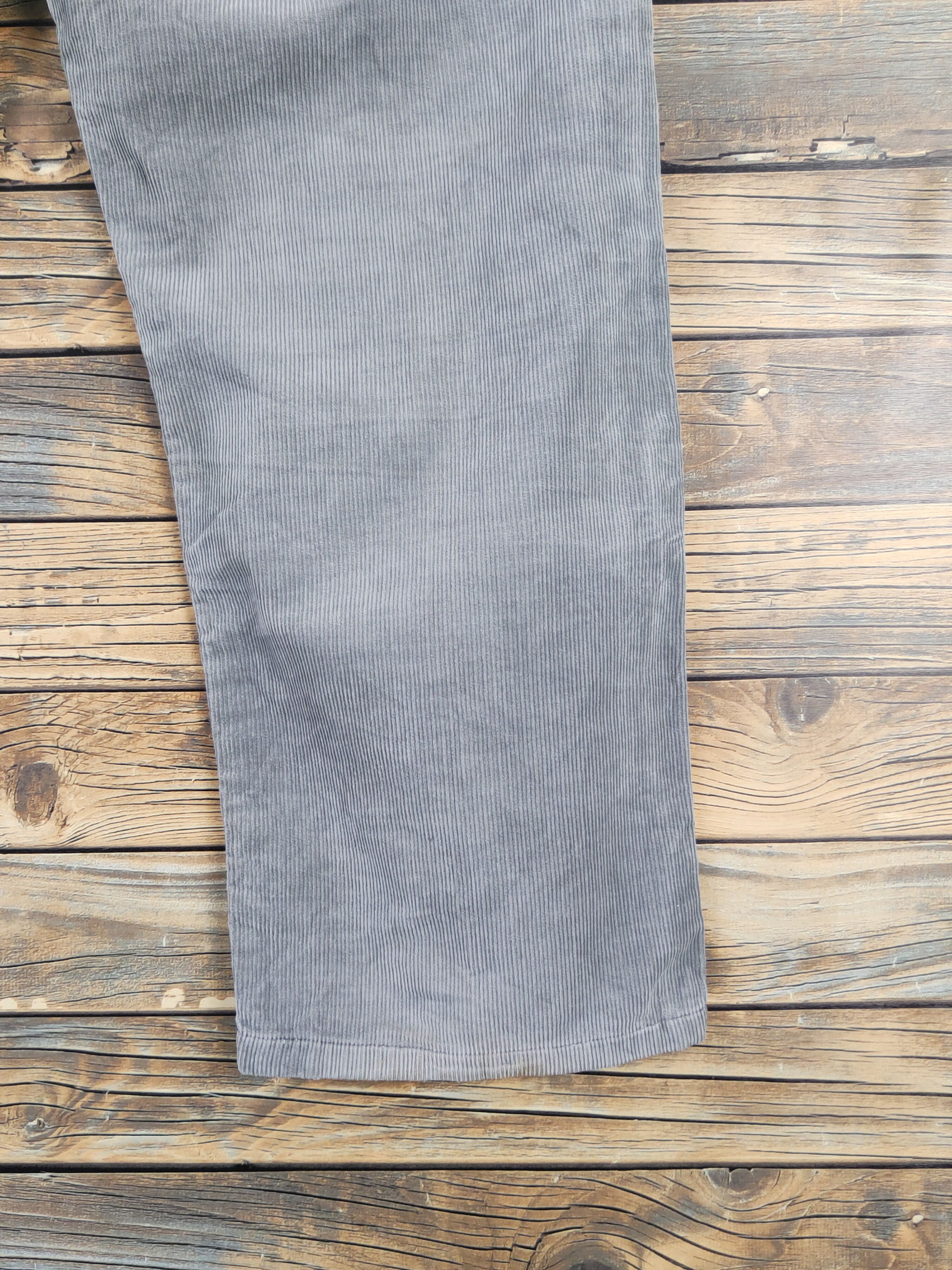 Levi's Levi's Gray vintage cargo Corduroy Pants #W1888 Size US 36 / EU 52 - 12 Thumbnail