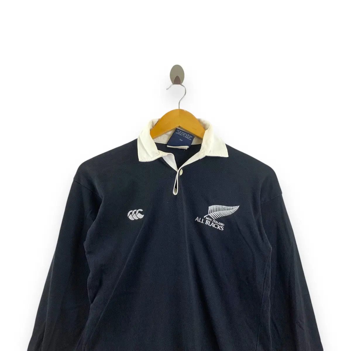 Canterbury of New Zealand Vintage CANTERBURY ALL BLACKS Rugby Polo Jersey Tee Size US S / EU 44-46 / 1 - 2 Thumbnail