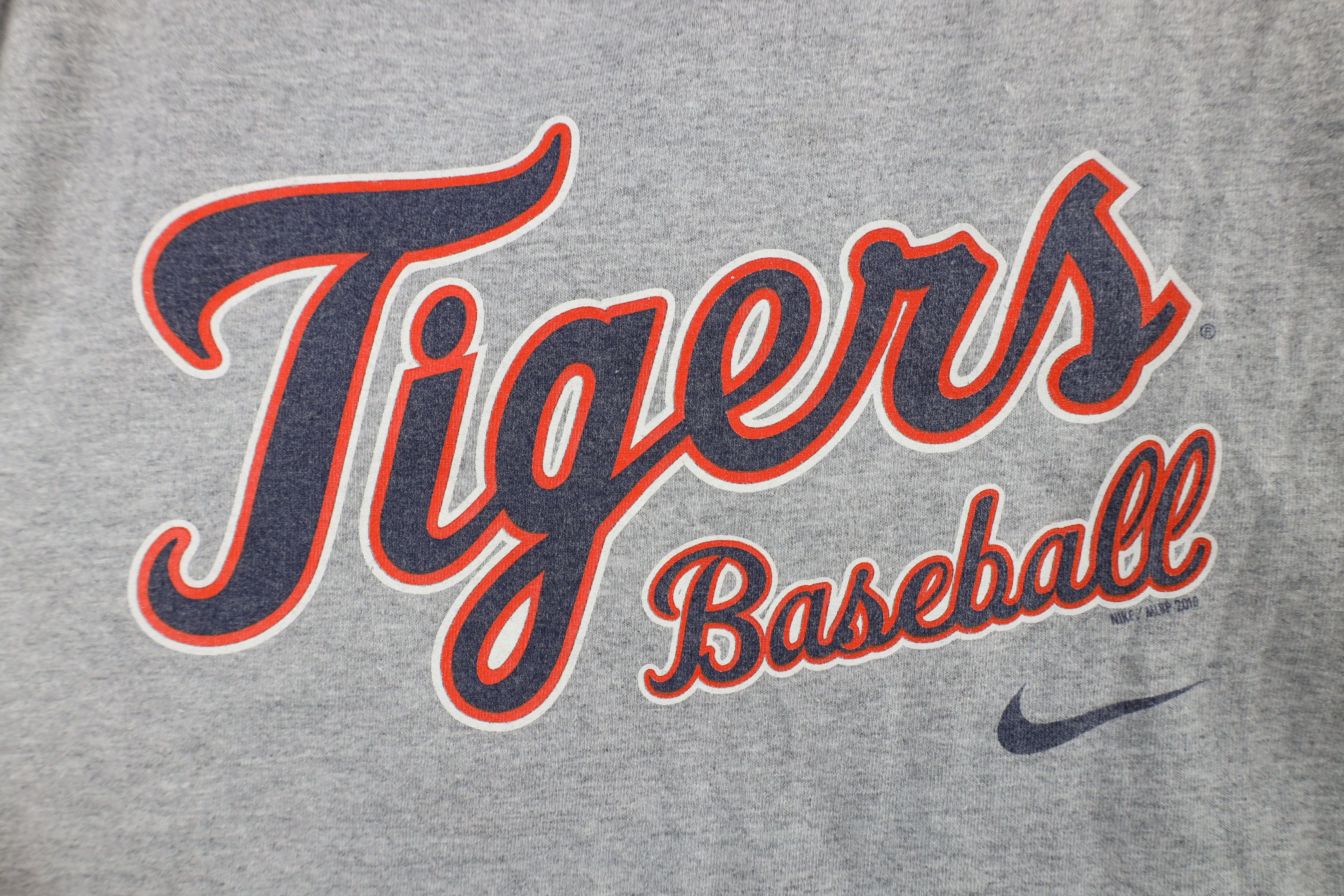 Nike × Vintage Y2K Nike Scott Mini Swoosh Detroit Tigers Baseball T-Shirt Size US S / EU 44-46 / 1 - 4 Thumbnail
