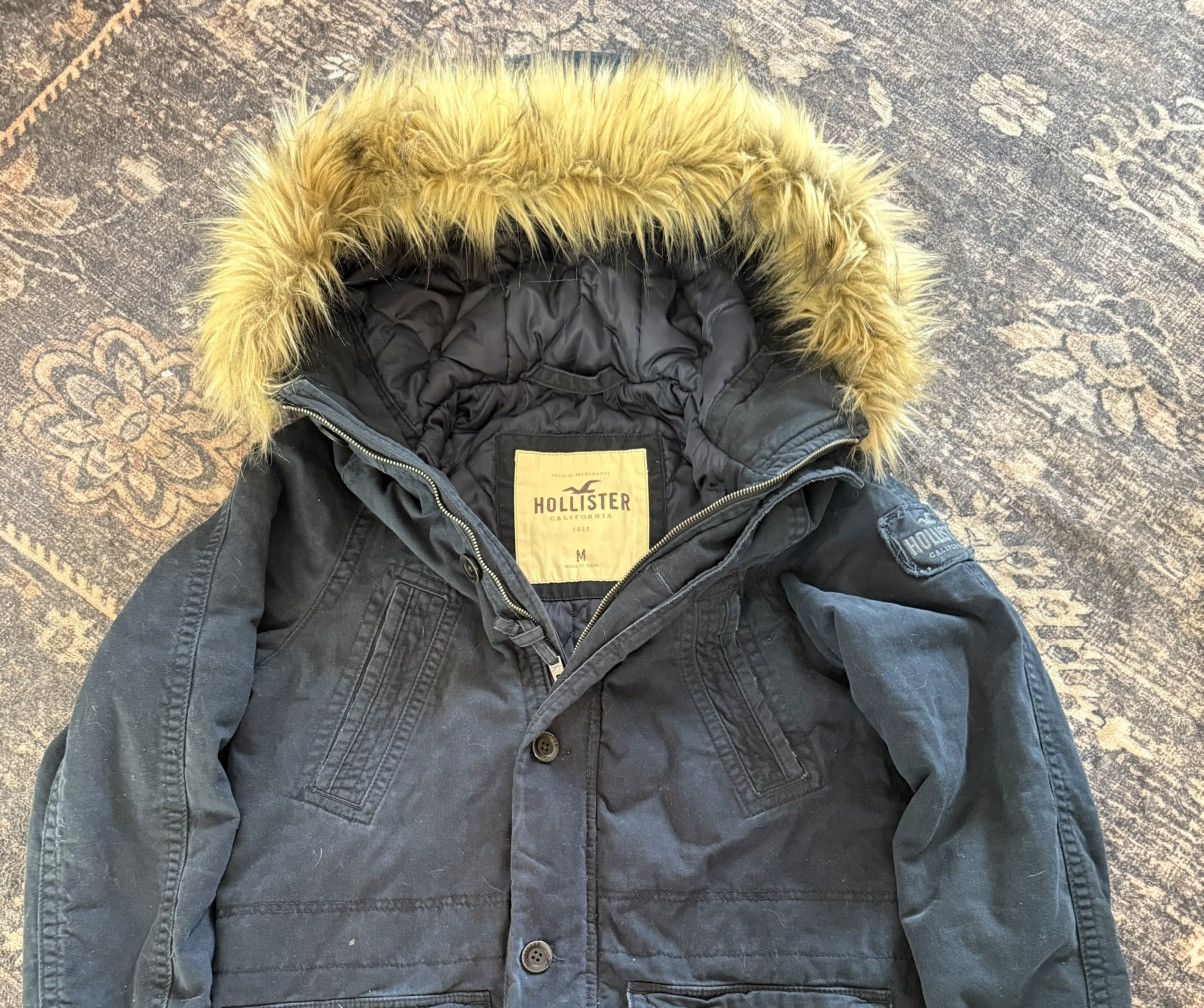 Hollister Fur hooded lined Hollister coat Size US M / EU 48-50 / 2 - 1 Thumbnail