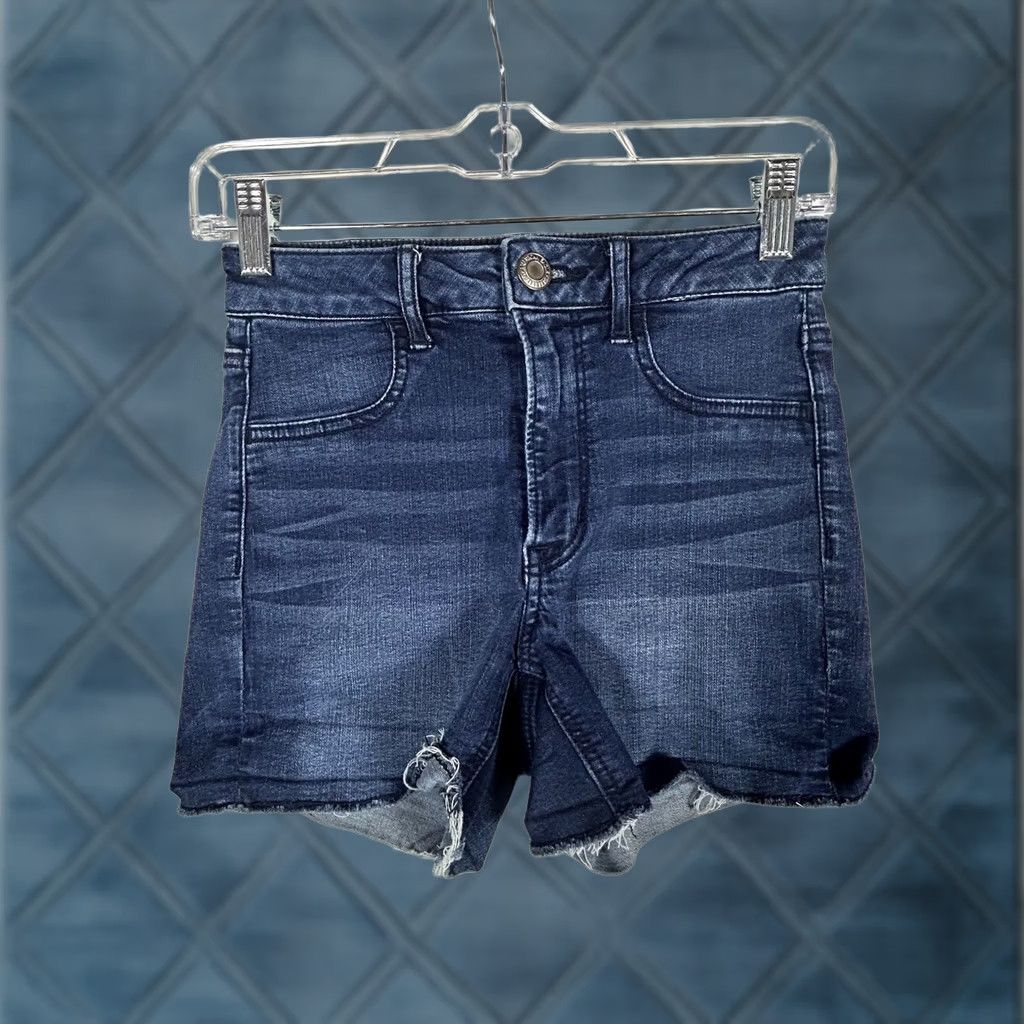American Eagle Outfitters American Eagle Outfitters Jeans Shorts Cut-Off 2 Denim Blue Mid Rise 4 in Inseam Womens Stretch Logo Zipper Button Casual Vintage: No Size 26" / US 2 / IT 38 - 1 Thumbnail