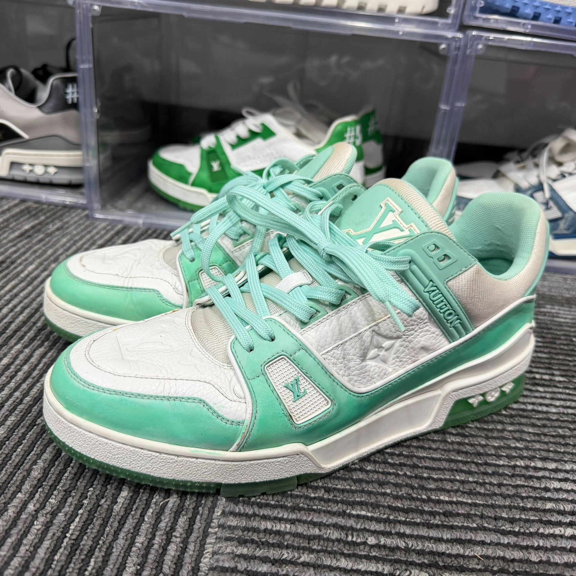 Louis Vuitton Louis Vuitton Training Green Lowtop Sneakers 8 Men Size US 8 / EU 41 - 1 Thumbnail