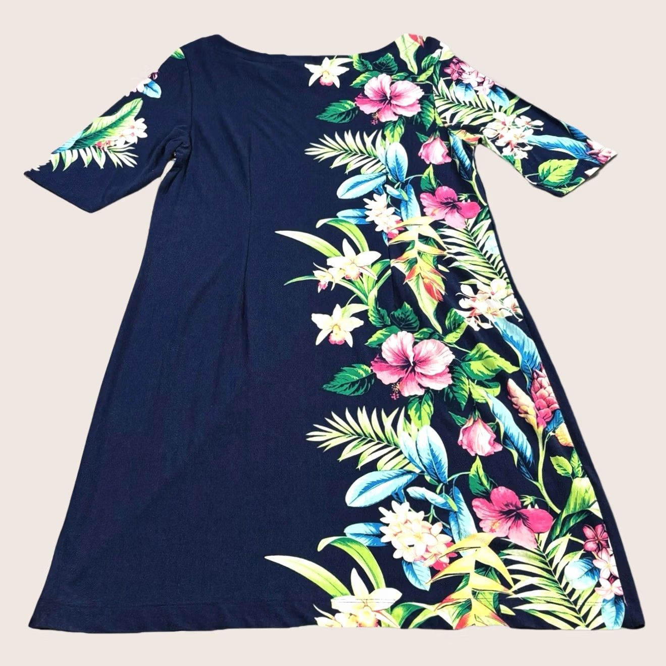 Tommy Bahama Tommy Bahama Shift Dress Navy Floral Tropicalia Boat Neck Short Sleeve Knee Length M Regular Women Viscose Spandex Stretch Jersey Used Size M / US 6-8 / IT 42-44 - 1 Thumbnail