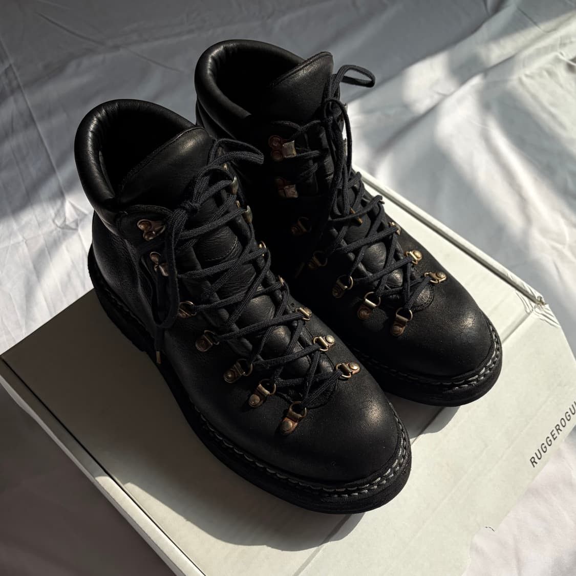 Guidi Guidi 19 Hiking Boots Grained Leather Black - Size 41 | Grailed