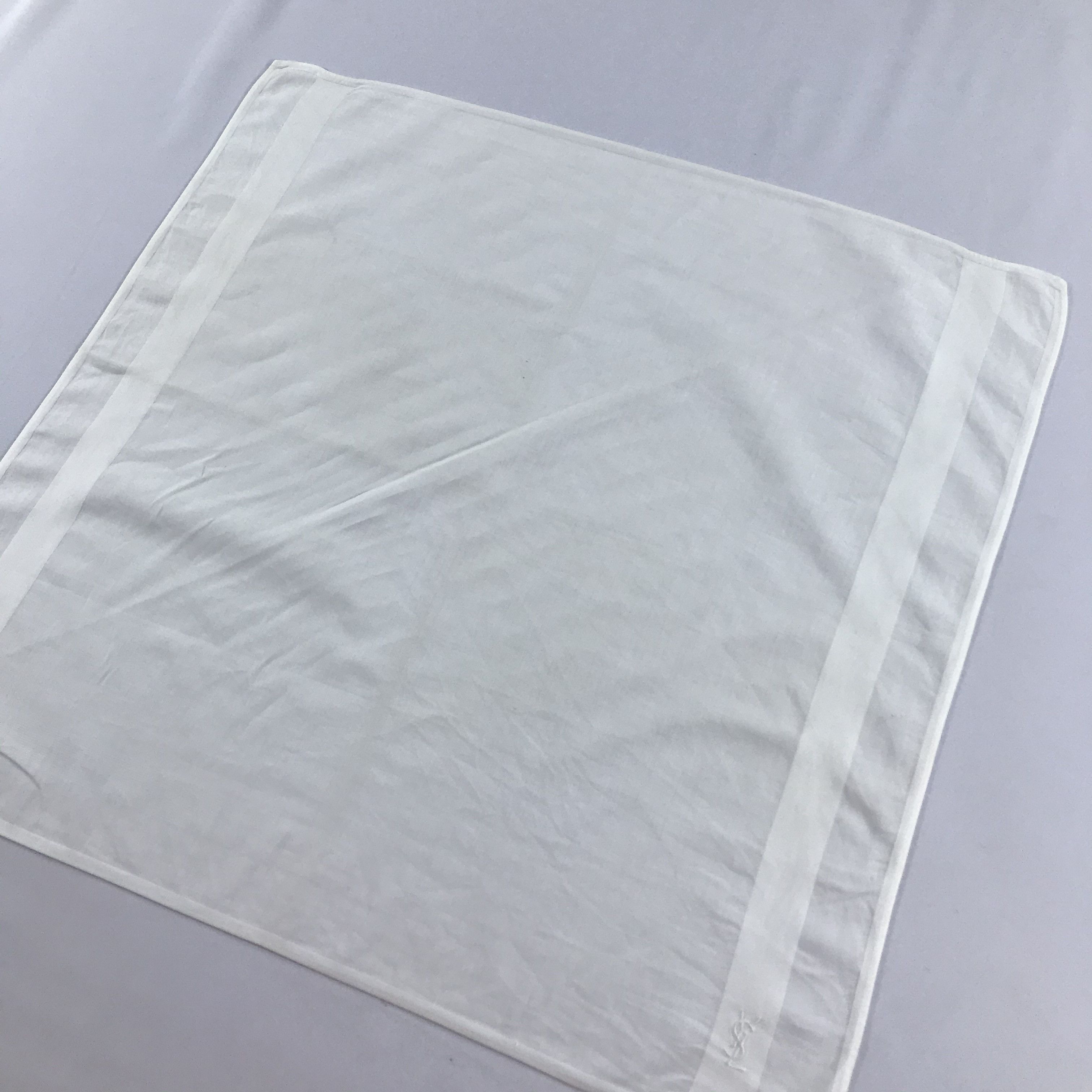 Yves Saint Laurent YSL White Handkerchief Neckerchief Bandana H1036 Size ONE SIZE - 4 Thumbnail