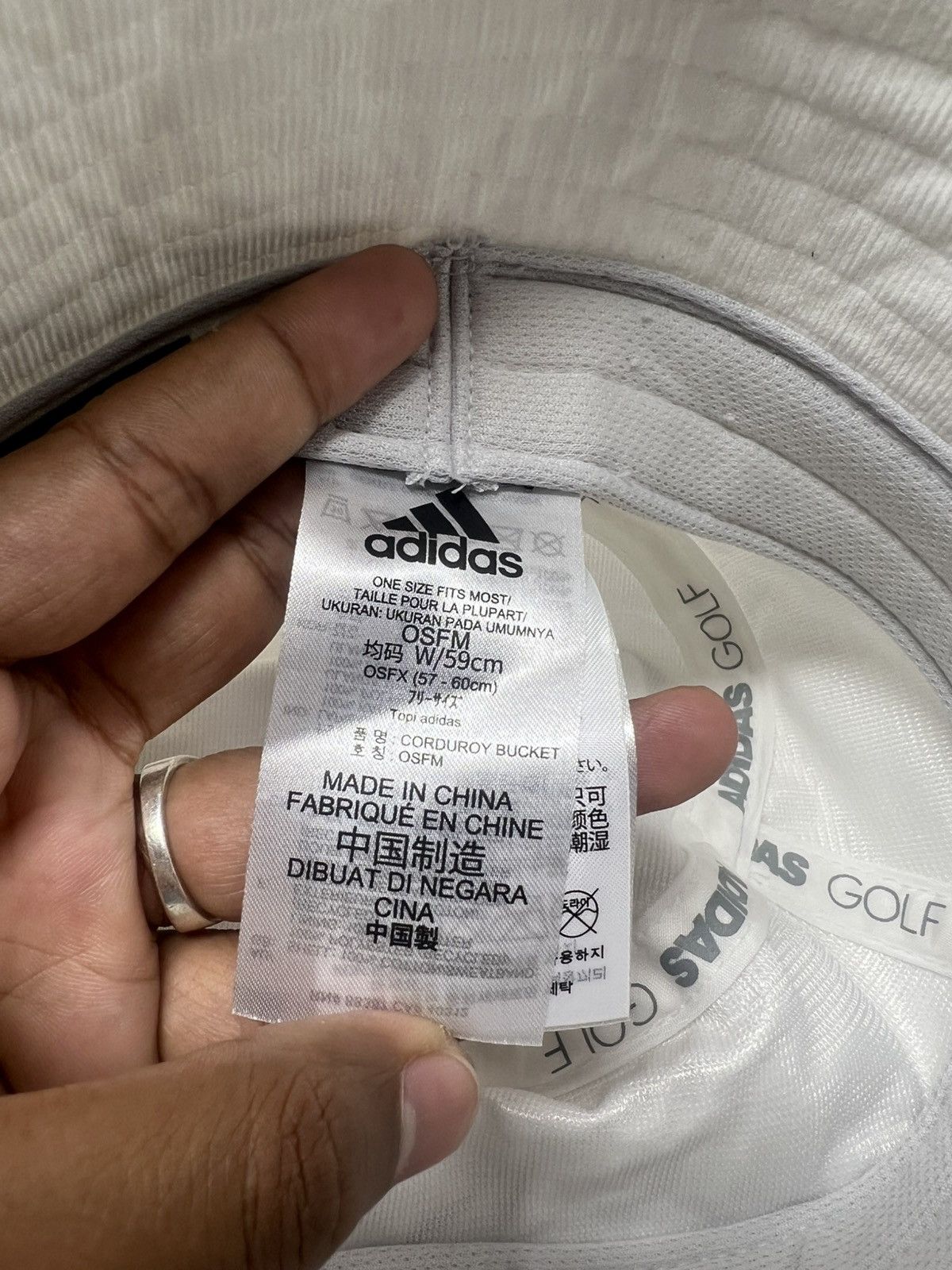 Adidas Adidas White Corduroy Bucket Hat Size ONE SIZE - 9 Thumbnail