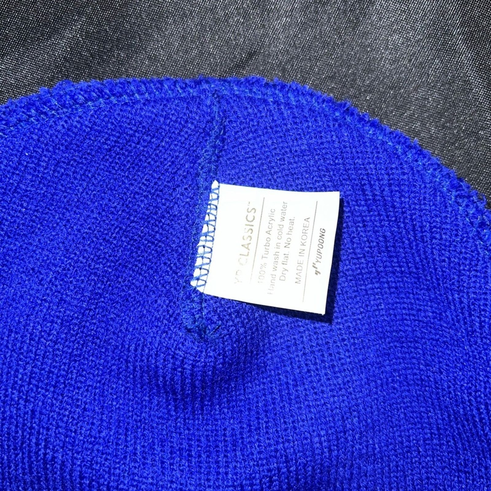 Other Figma Cotton Crewneck Sweater Large and Blue Beanie Size US L / EU 52-54 / 3 - 9 Thumbnail