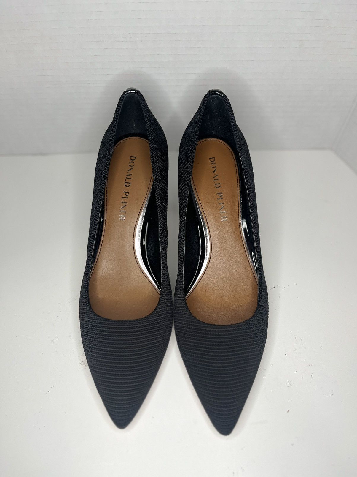 Donald Pliner SUZETTE Donald Pliner Black Pump Size US 8.5 / IT 38.5 - 1 Thumbnail