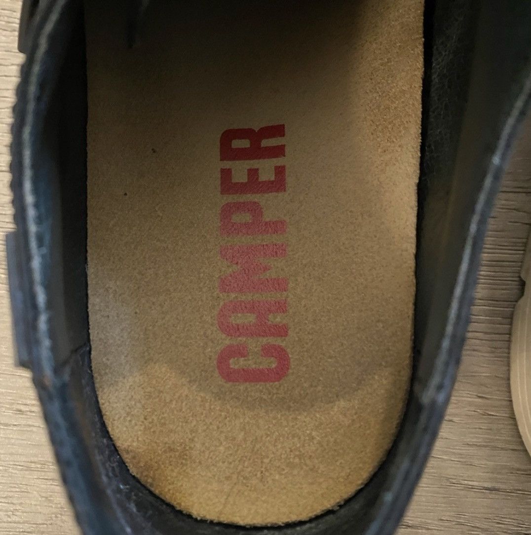Camper Camper Black Leather Oxfords with Cream Soles Size US 10 / EU 43 - 5 Thumbnail