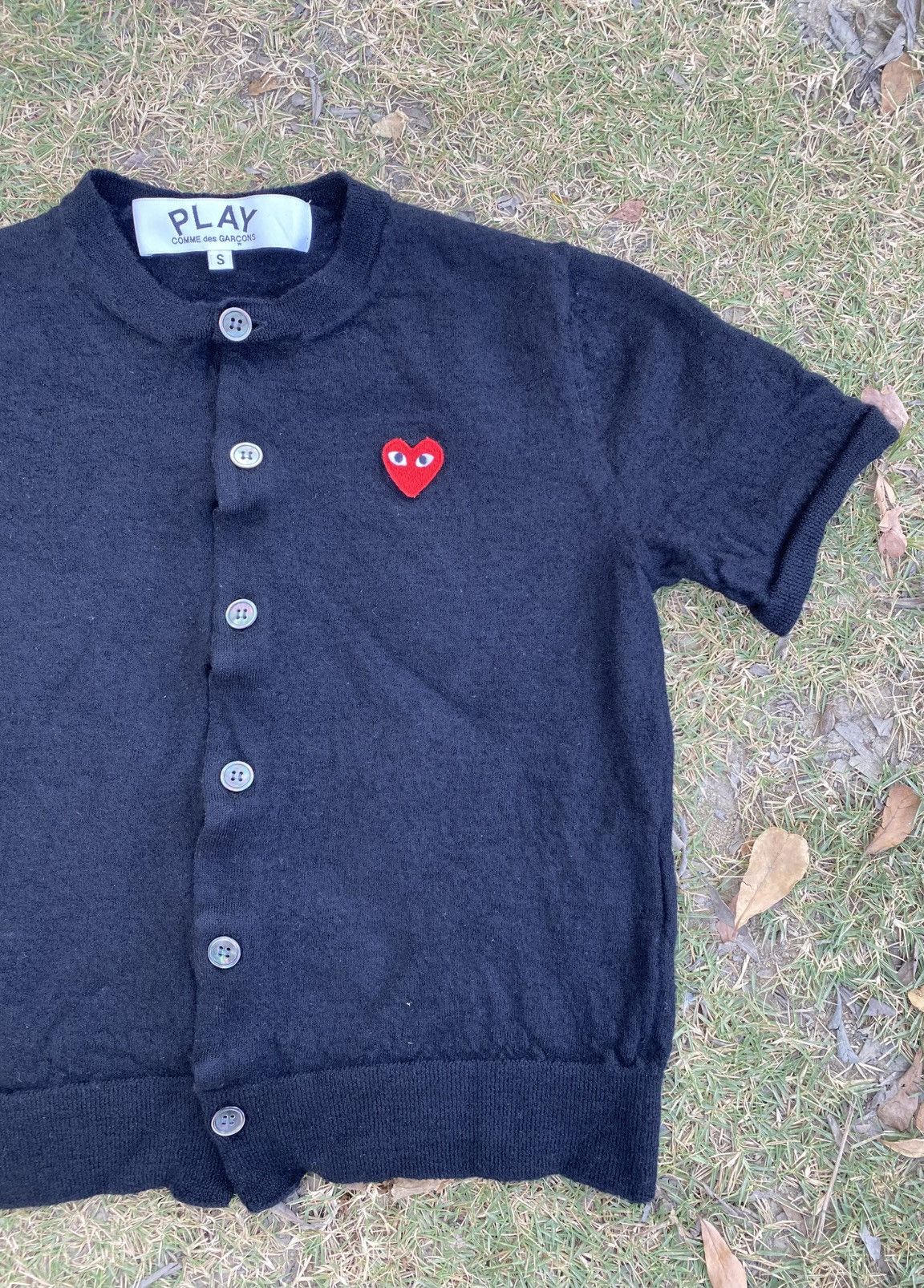 Comme des Garcons Comme Des Garçons Play heart-patch cardigan unisex Size US S / EU 44-46 / 1 - 4 Thumbnail