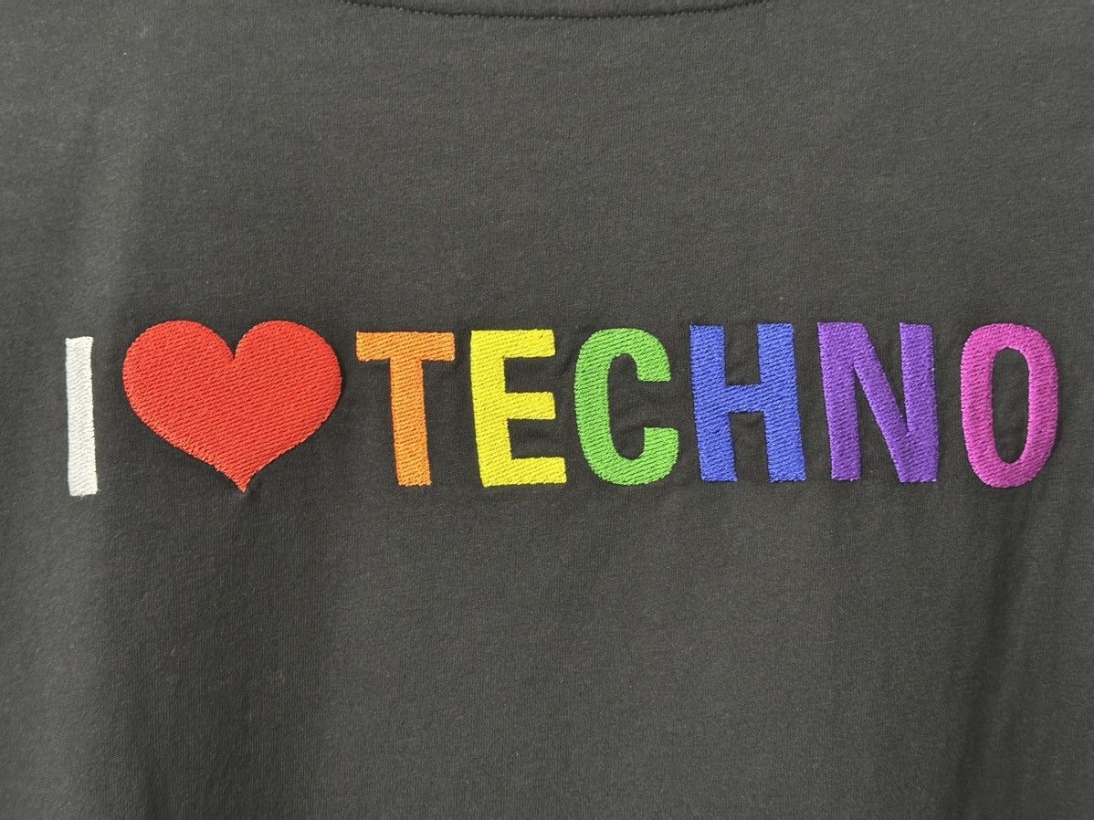 Balenciaga BALENCIAGA ‘I ❤️ Techno’ cotton tshirt Size US M / EU 48-50 / 2 - 2 Thumbnail