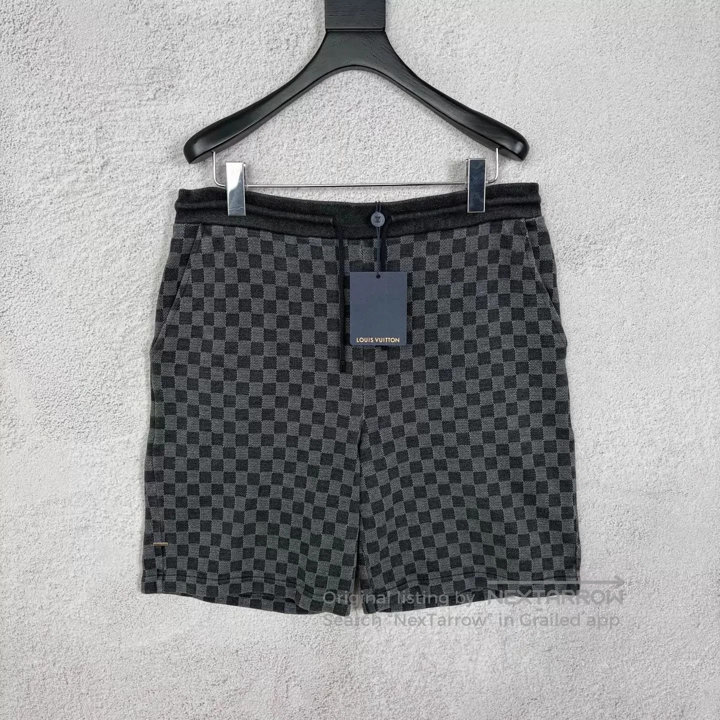 Louis Vuitton Gray Checkered Casual Shorts Size 34. Size US 34 / EU 50 - 1 Thumbnail
