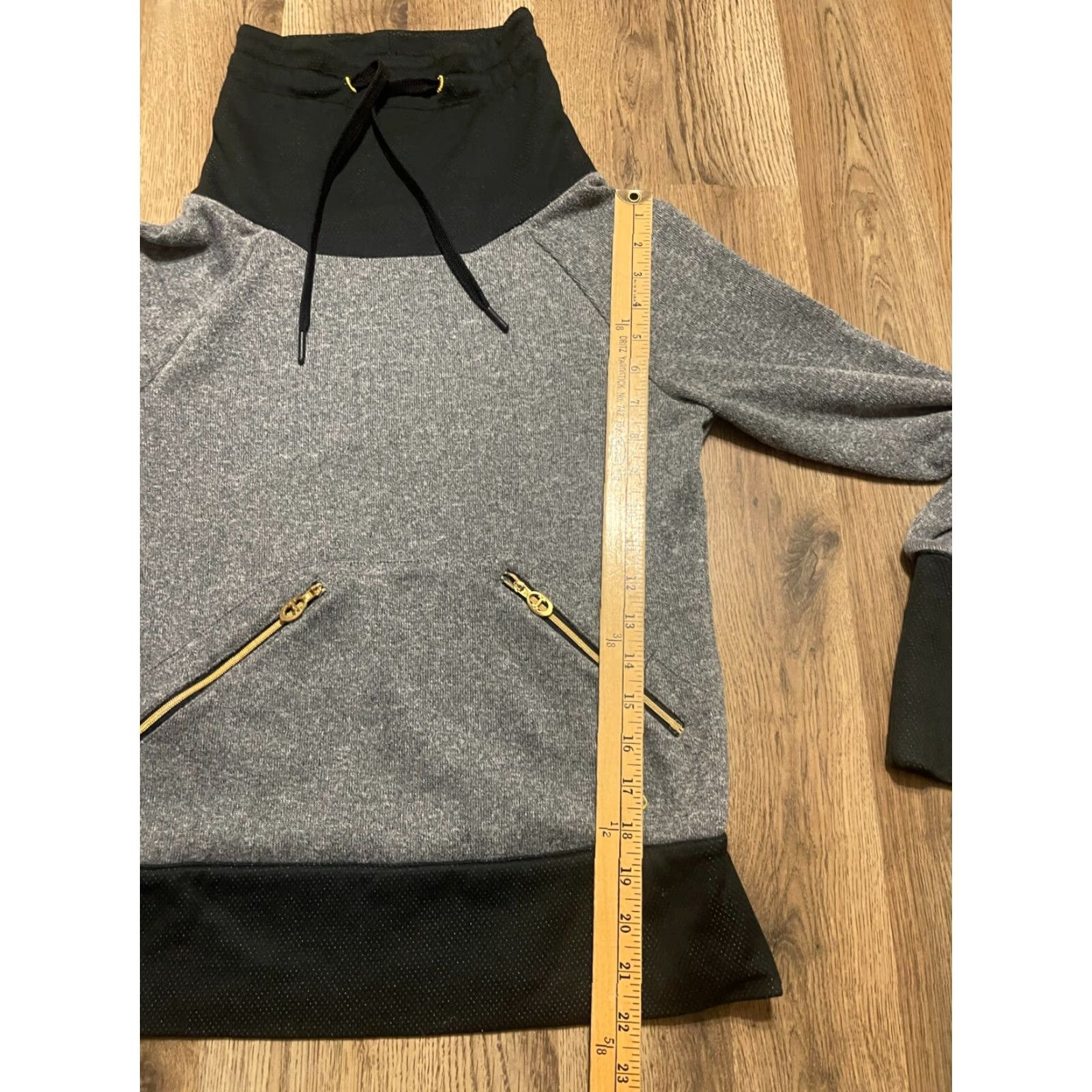 Under Armour Under Armour Sweater Womens XS Black Gray Turtleneck Pullover SemiFitted Long Sleeve Casual Size XS / US 0-2 / IT 36-38 - 6 Thumbnail