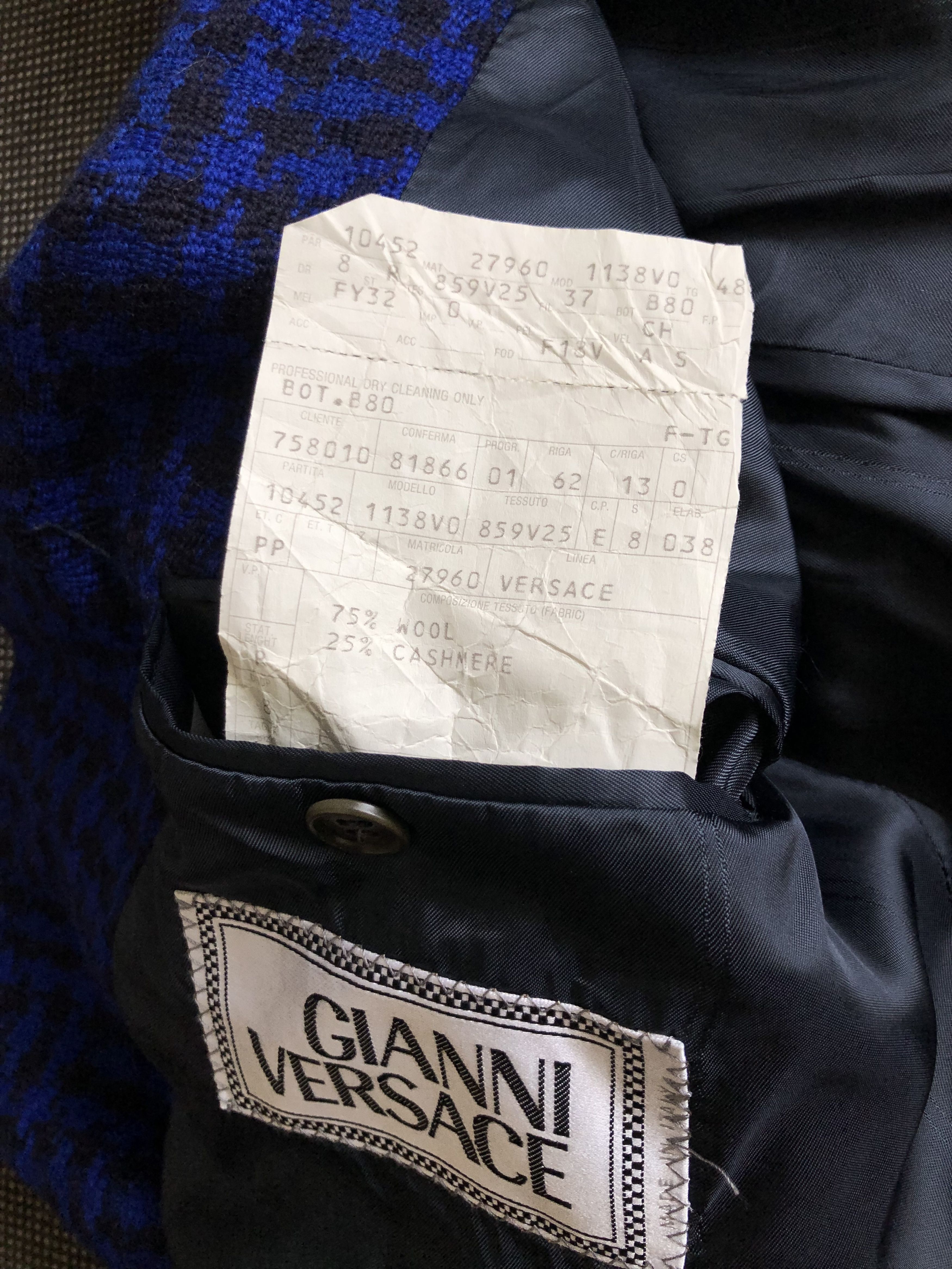 Versace × Vintage 90’S GIANNI VERSACE BLACK & COBALT WOOL CASHMERE COAT Size US L / EU 52-54 / 3 - 10 Thumbnail