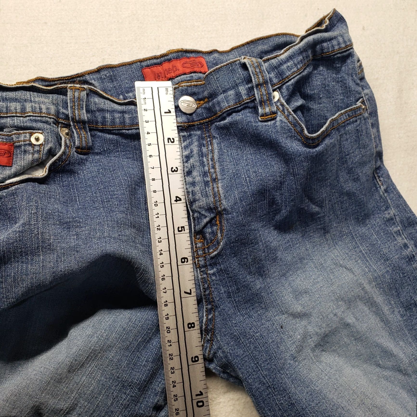 Vintage VINTAGE Bongo Jeans Capri Denim Blue Medium Wash Women’s Size 11 Capris Adult Womens Jeans Capris Blue Denim 11 Women Size 32" / US 10 / IT 46 - 7 Thumbnail