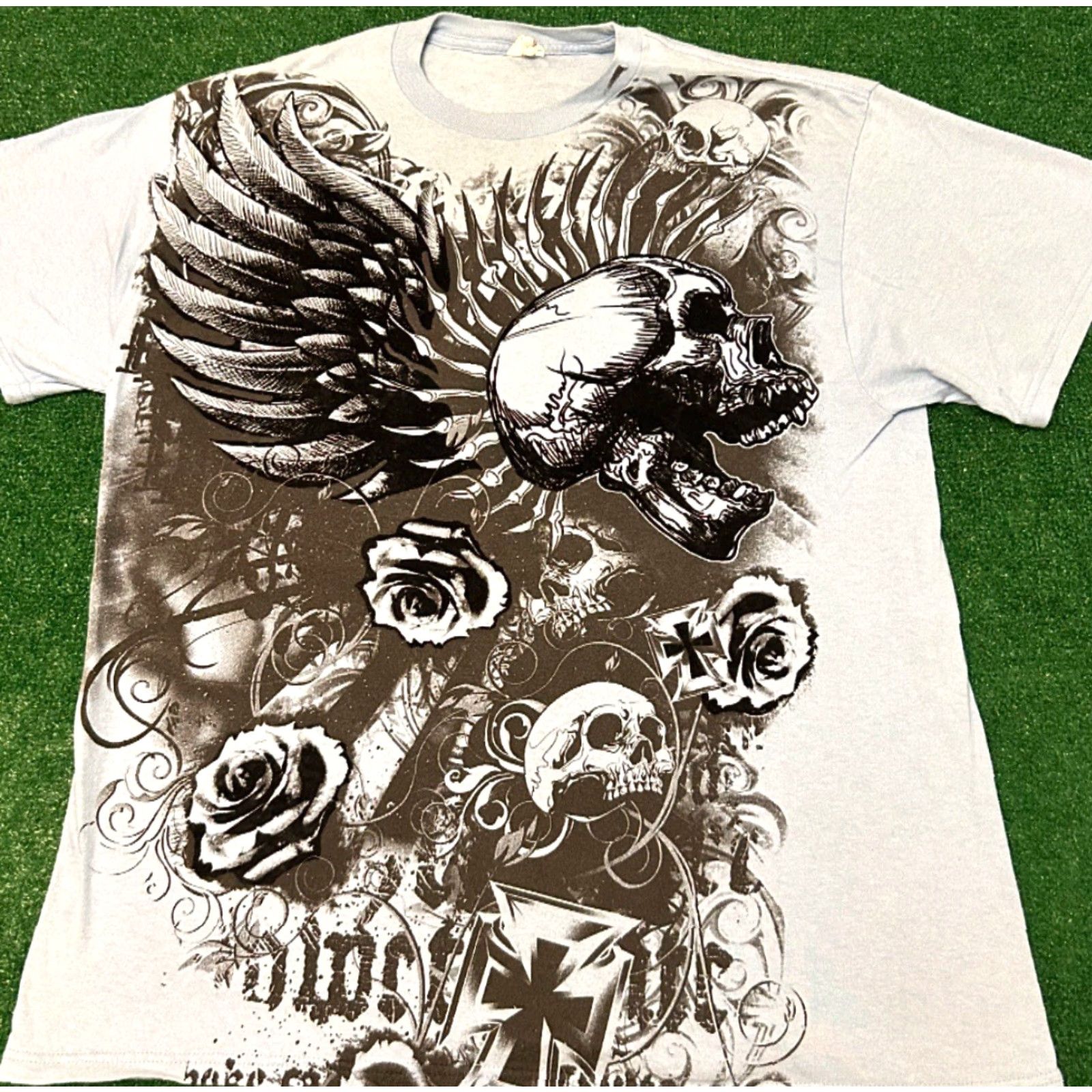 Vintage VINTAGE Unbranded T-Shirt Mens XL Blue Skull Wings Cross Rose Tattoo Grunge Punk Y2K Skater Shirt Size US XL / EU 56 / 4 - 3 Thumbnail