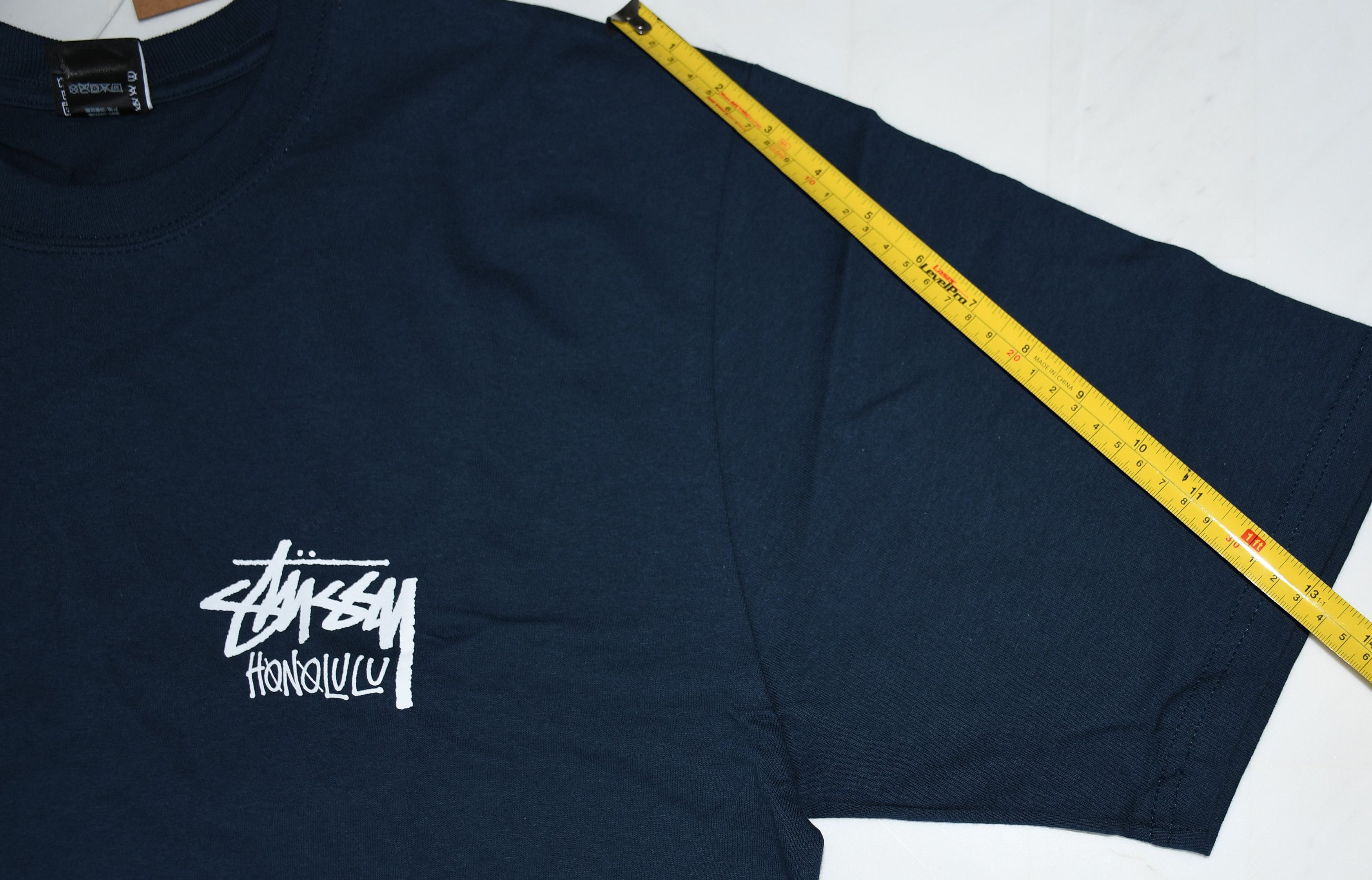 Stussy Honolulu Chapter t-shirt NWT Navy