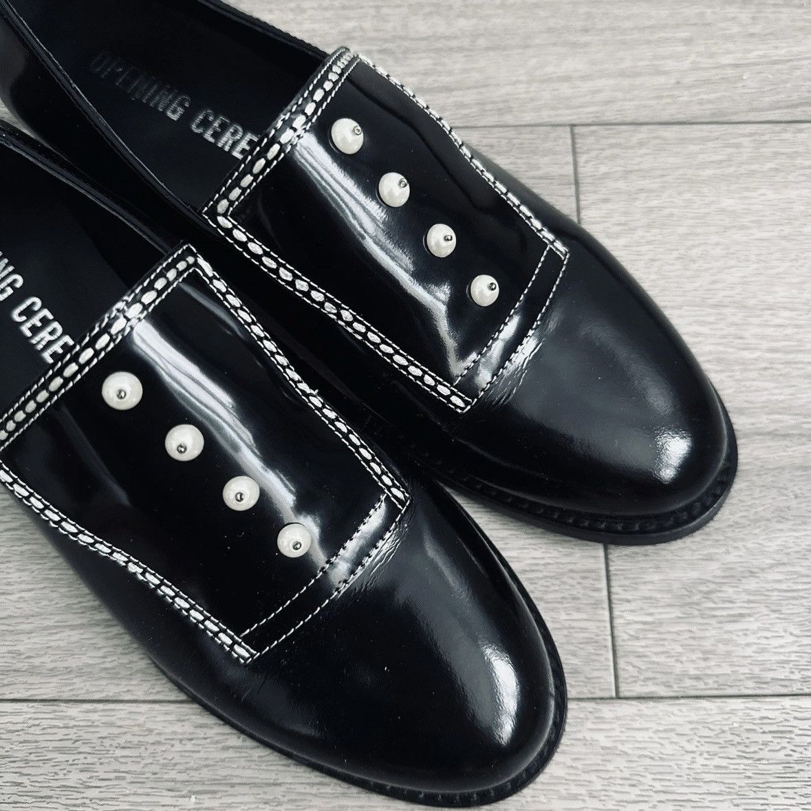Opening Ceremony Opening Ceremony Leah Leather Faux Pearl Embellished Loafers Size US 6.5 / IT 36.5 - 10 Thumbnail