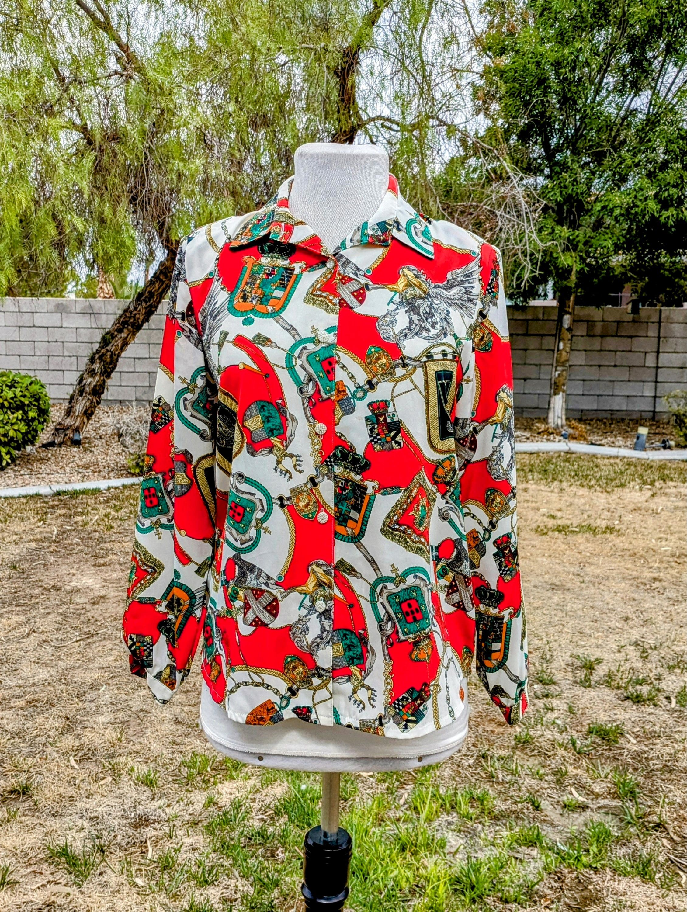 Other Women's TAK High Fashion Button Down Baroque/Heraldic Shirt Size M / US 6-8 / IT 42-44 - 1 Thumbnail